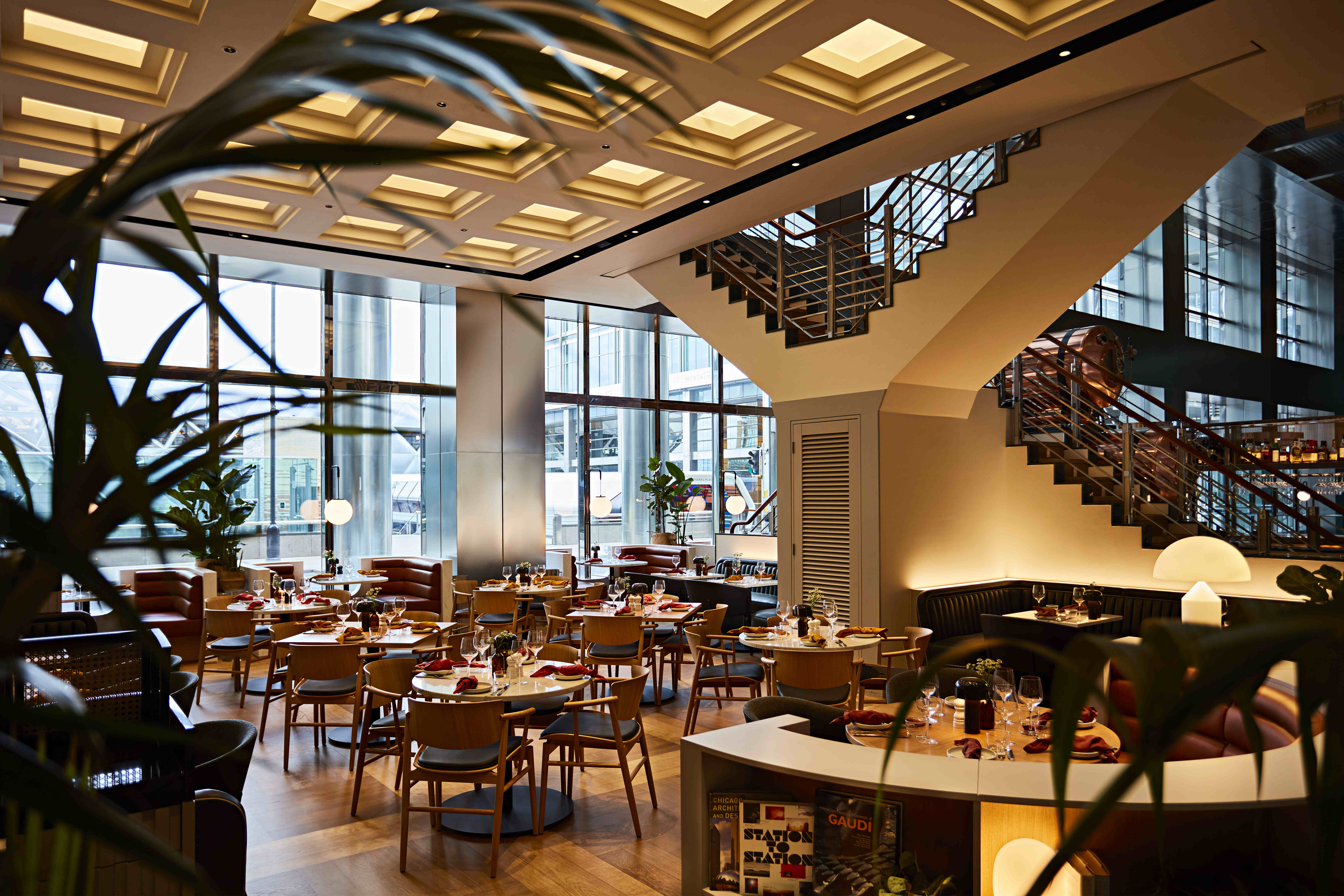Modern restaurant Shutters in Canary Wharf, ideal for meetings and events with stylish decor.