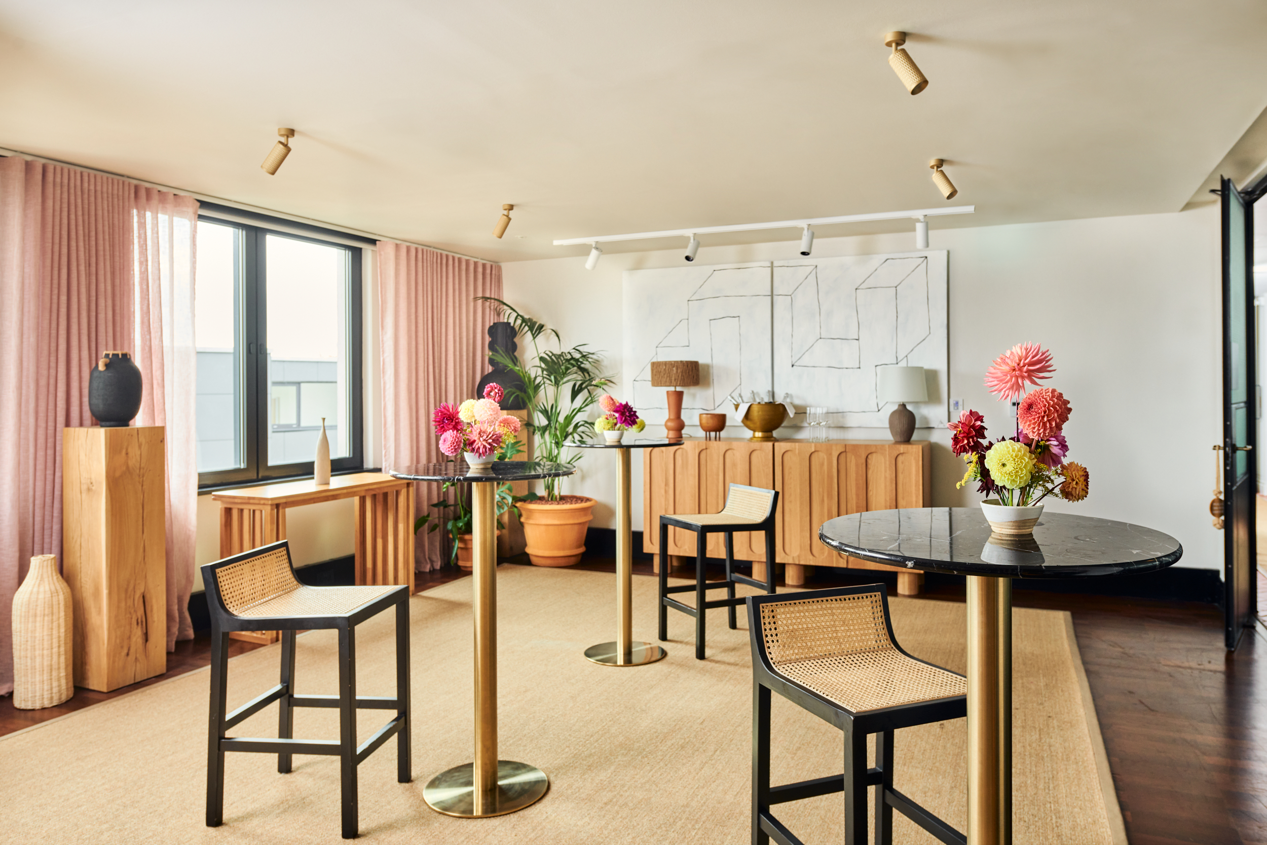 North One - vvbtjqpep1i.jpg