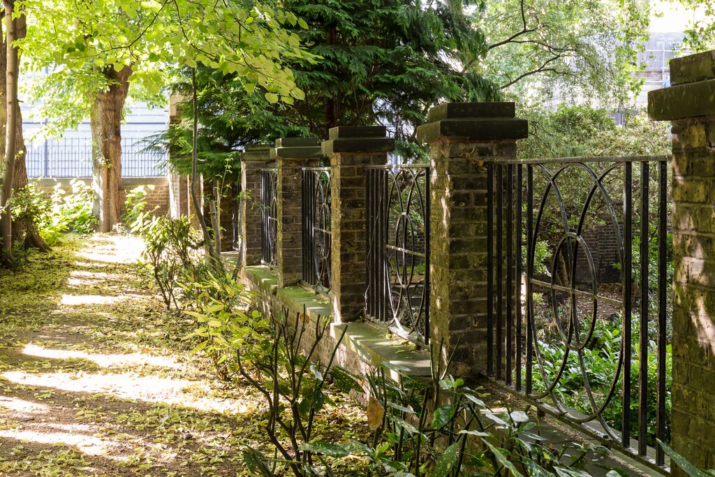 Sunken Garden, London Uni, outdoor events, garden party venue