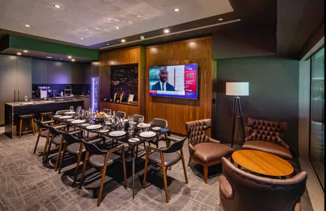 Suites On Four