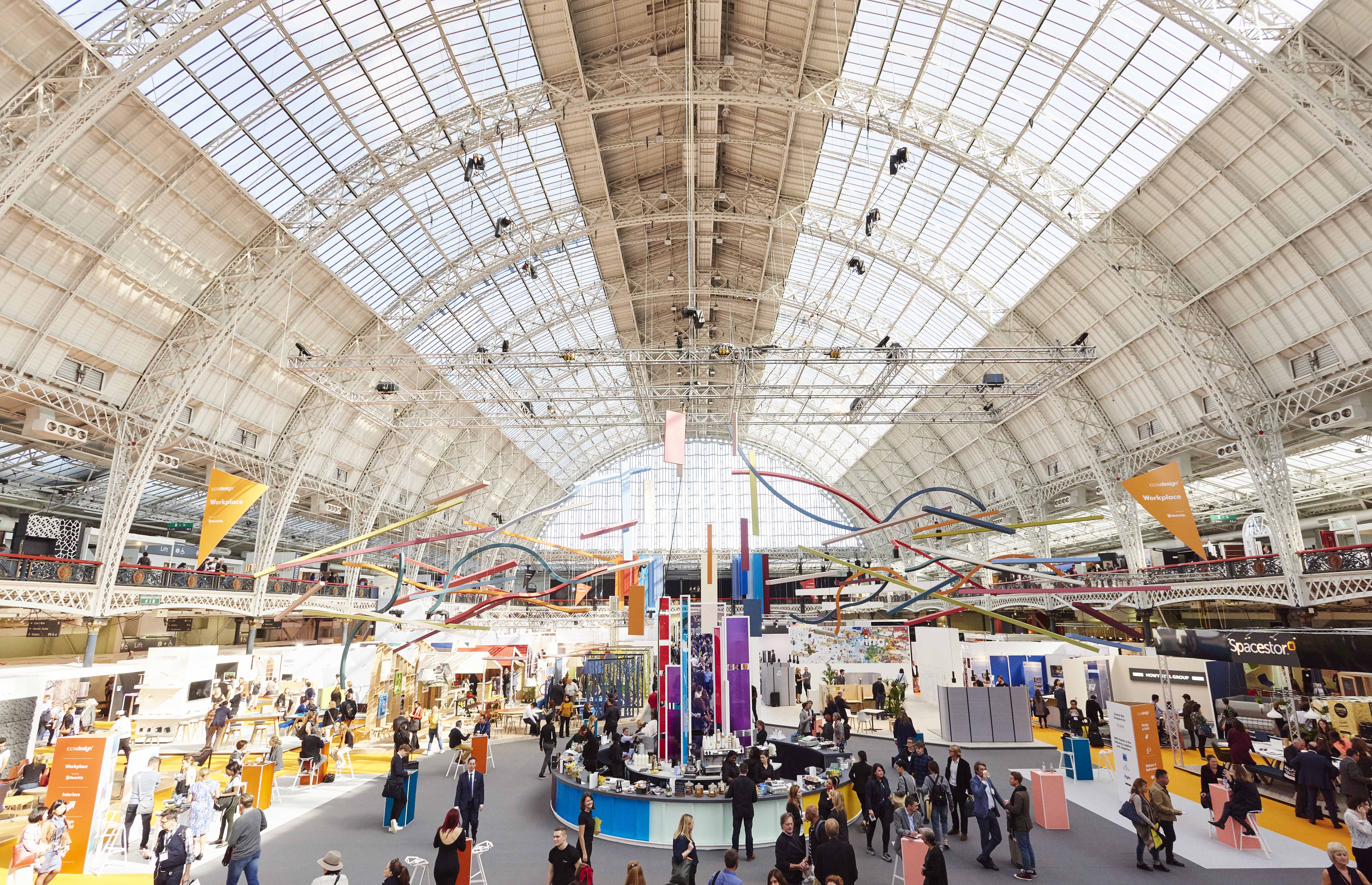 Grand Hall in Olympia, glass-roofed exhibition space, ideal for trade shows and networking.