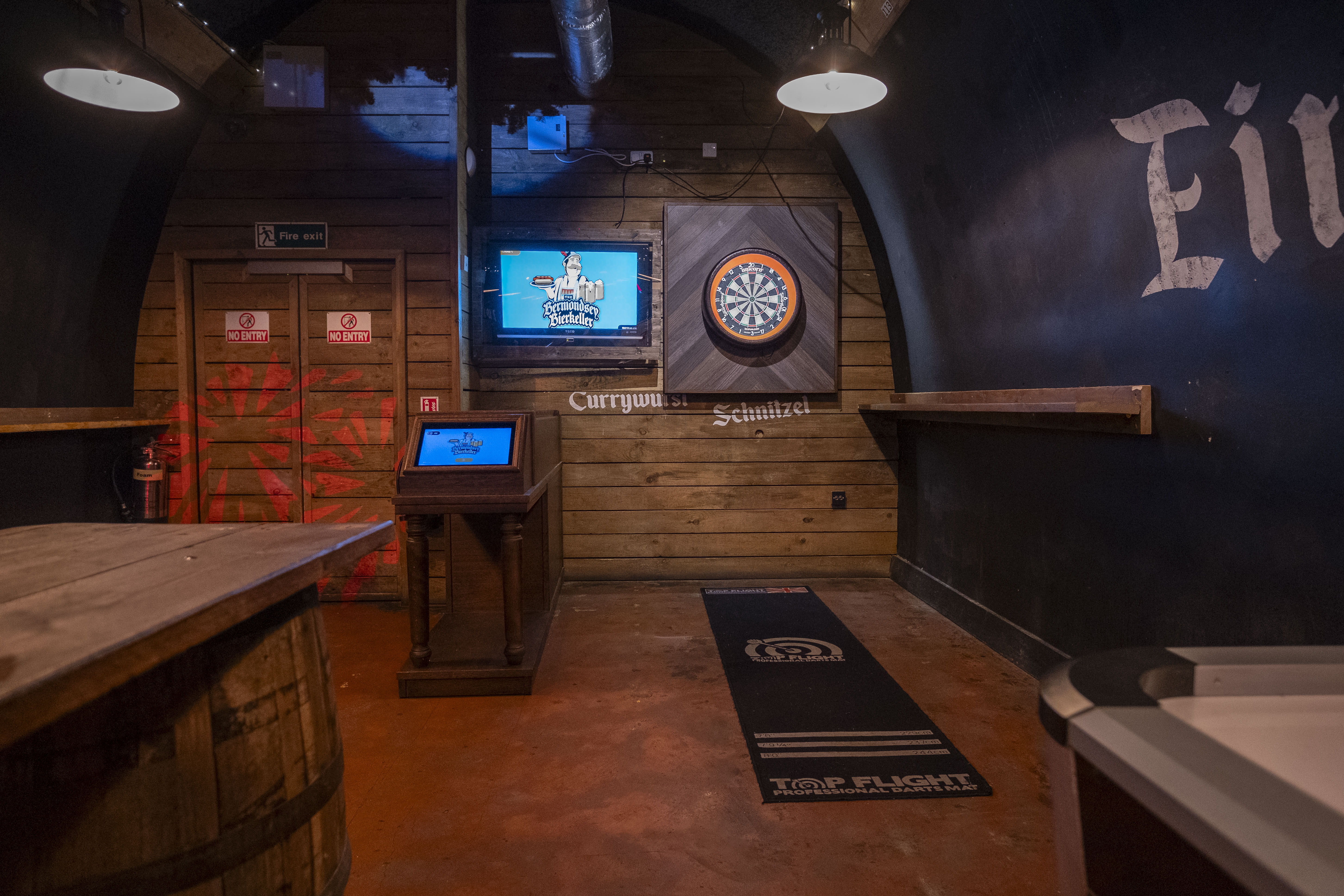 Bermondsey Bierkeller  - mutdezqoo5p.JPG