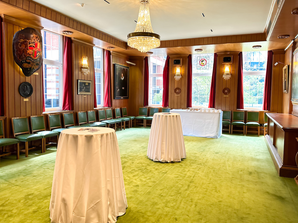 Reception Room at Barber-Surgeons’ Hall with elegant decor, ideal for events and meetings.