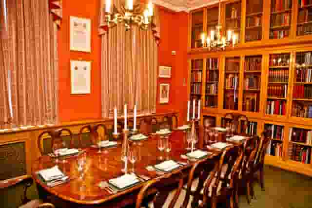 Barber-Surgeons’ Hall