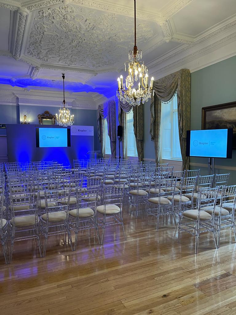 Whole Venue - kxym3ezvxjz.jpg