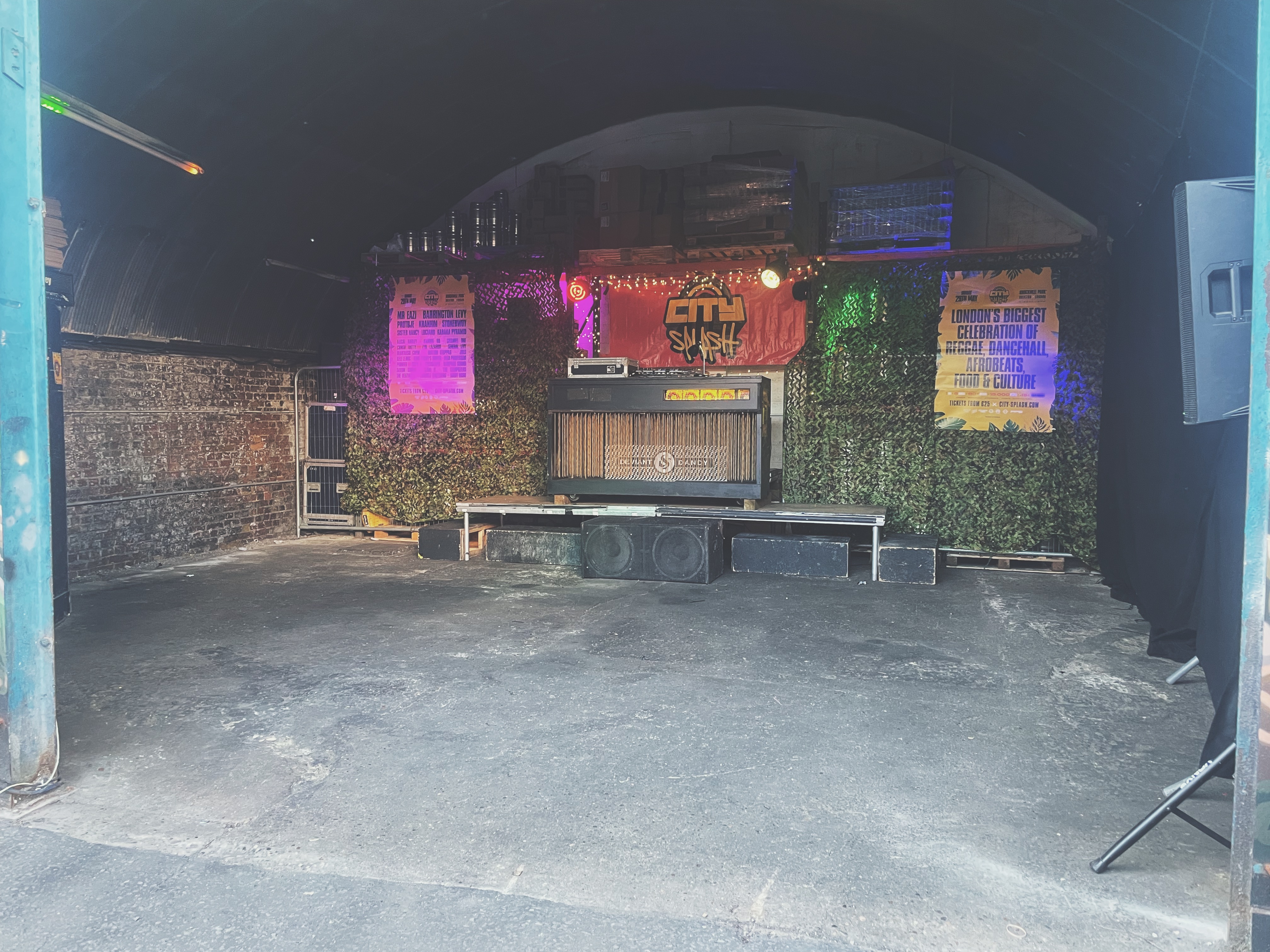 Taproom  - fzkwzx4fvbh.JPG