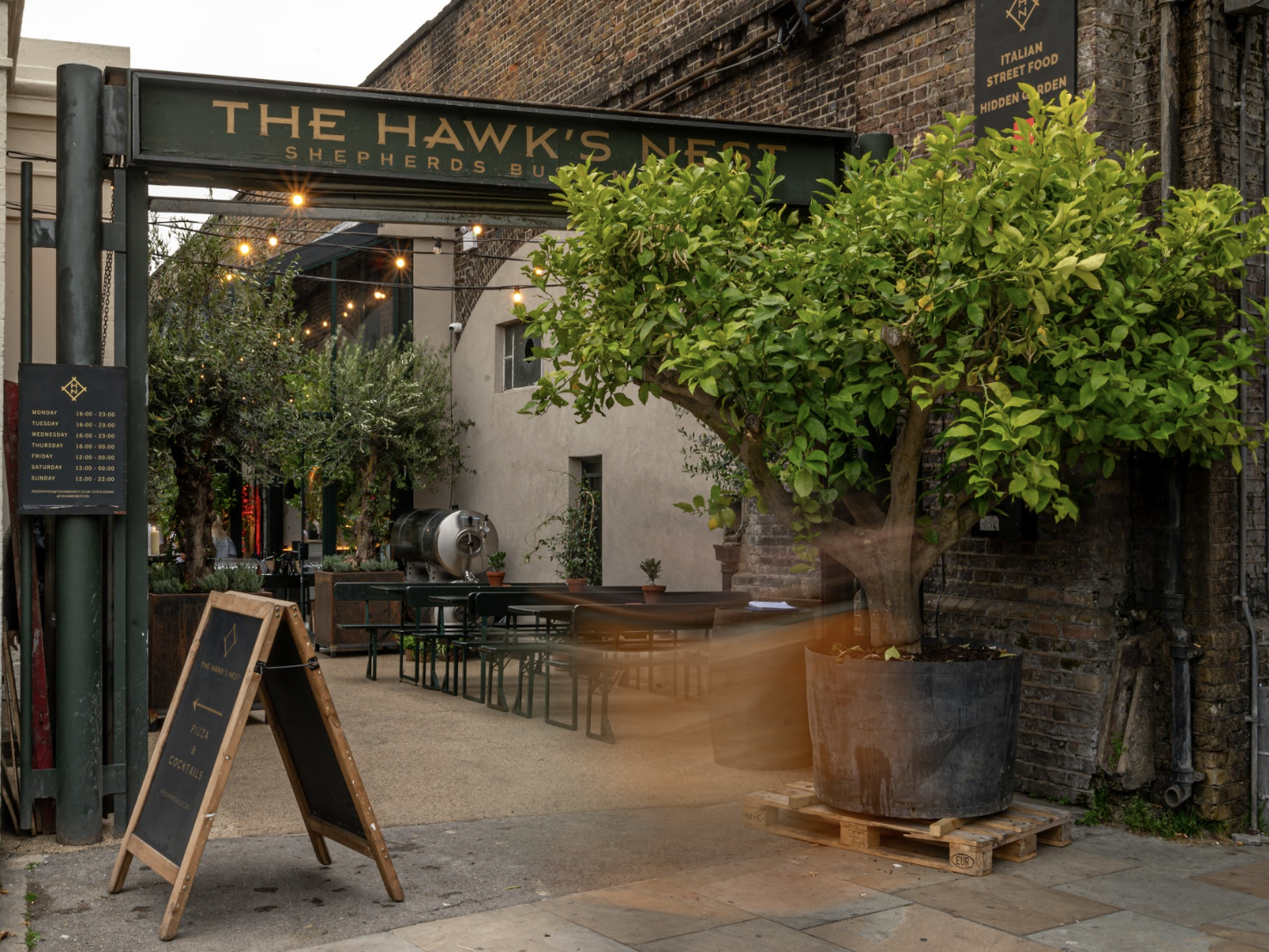 Whole Venue - v3bxz2gwfvx.png