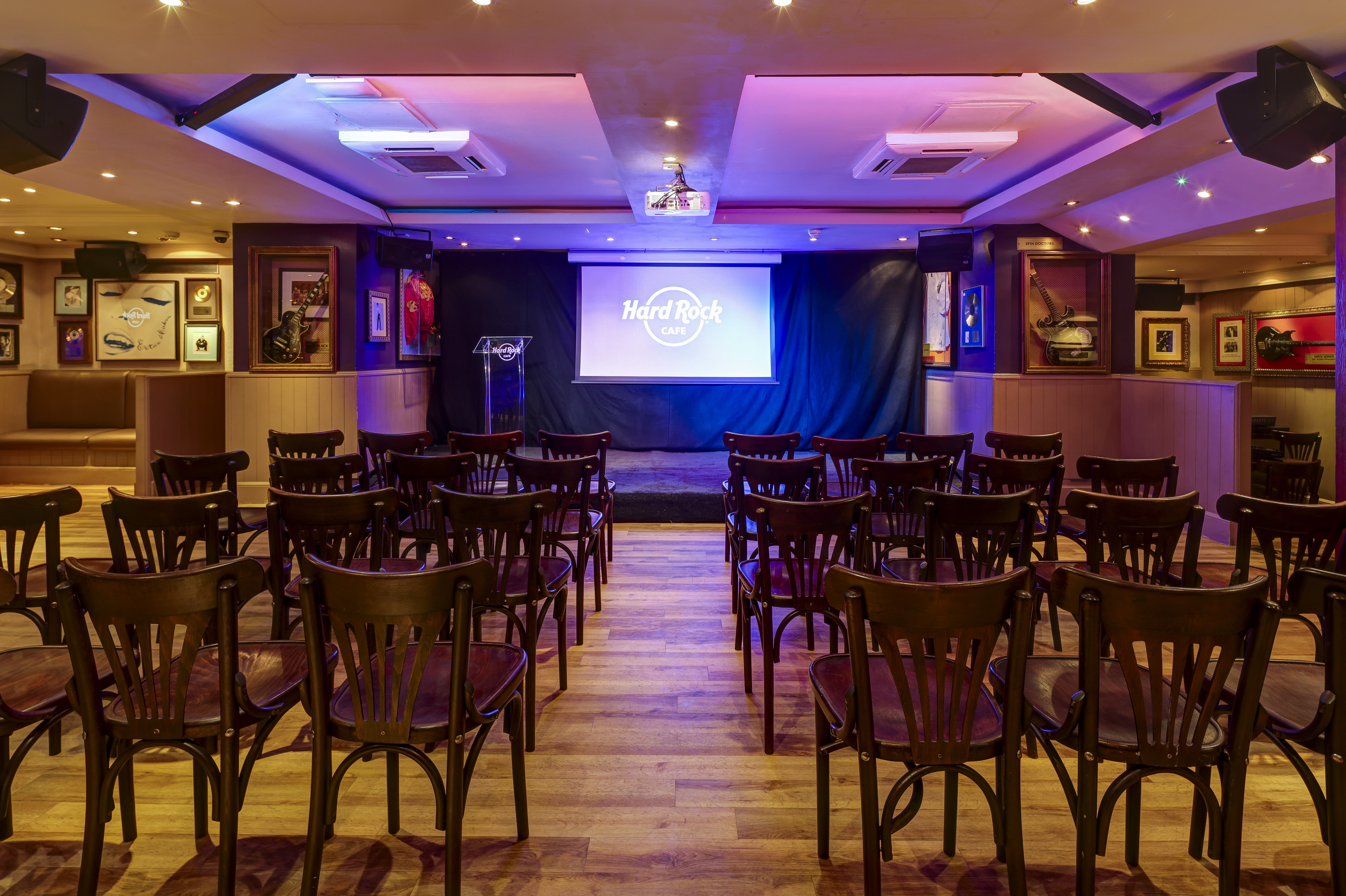 Rock Room  - jif3xa5fdtl.JPG