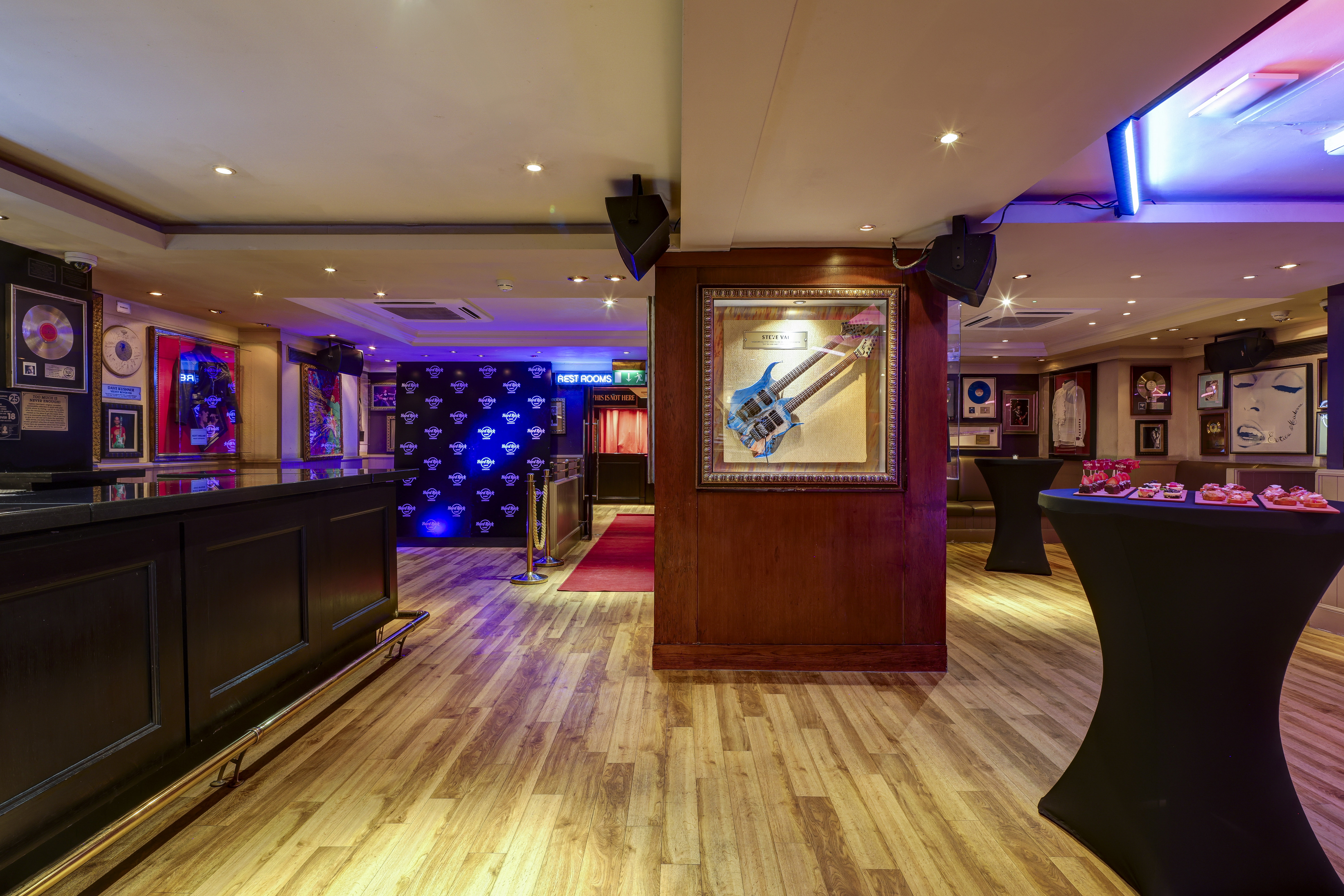 Rock Room  - 2omesm5sh0x.JPG