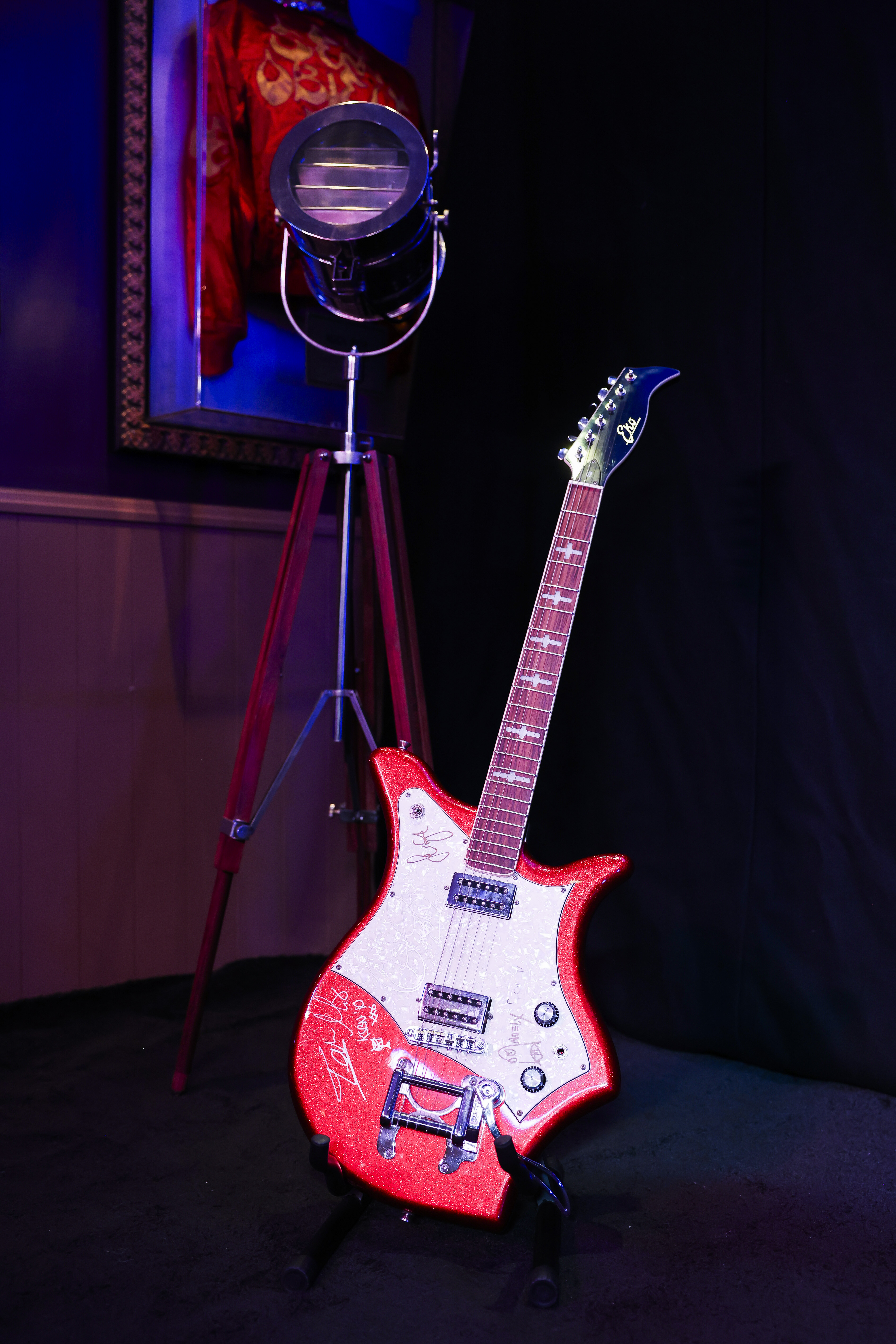 Rock Room  - oir1cqj5cdy.JPG