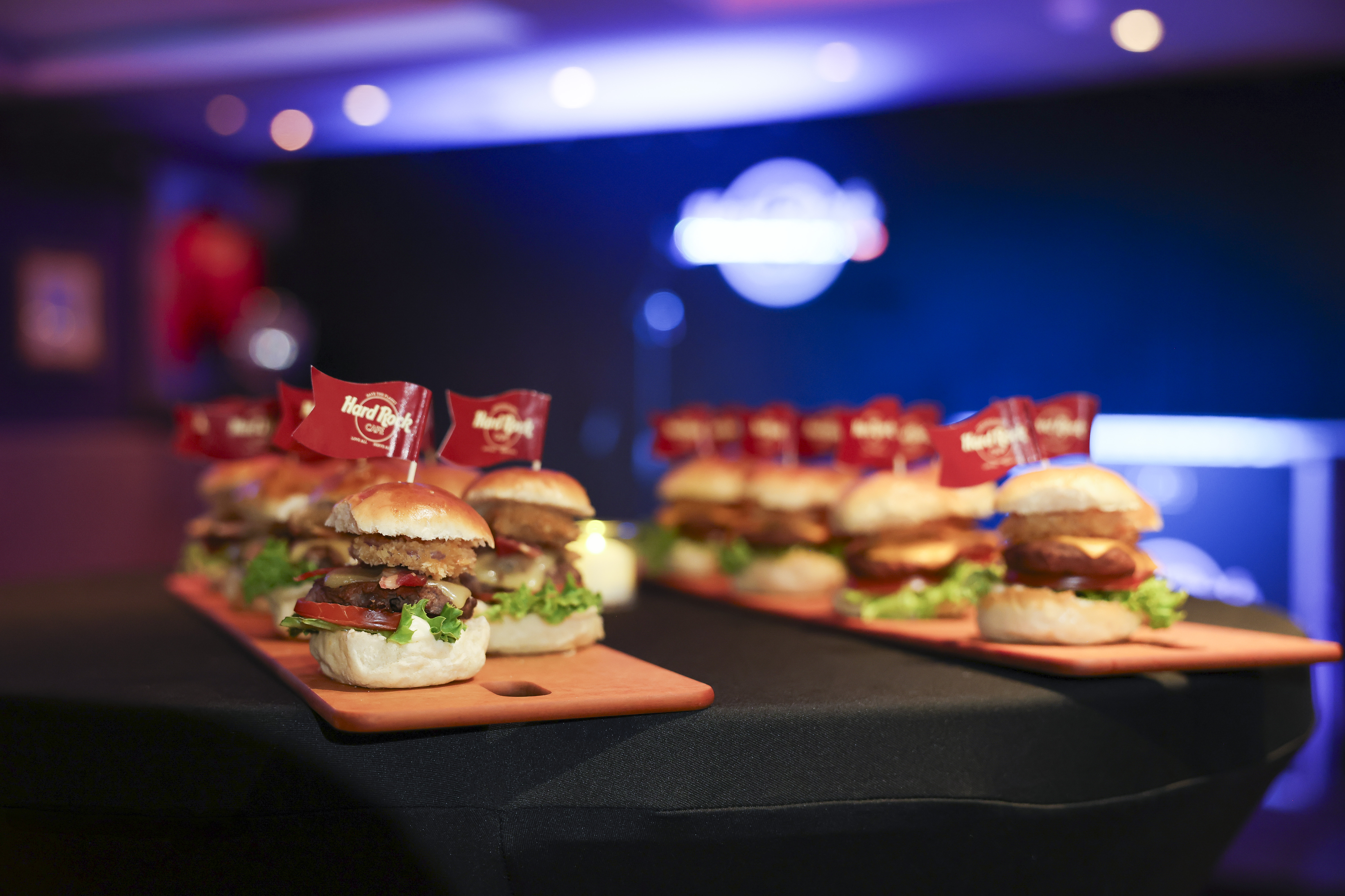 Rock Room  - w5ycf3zio4x.JPG