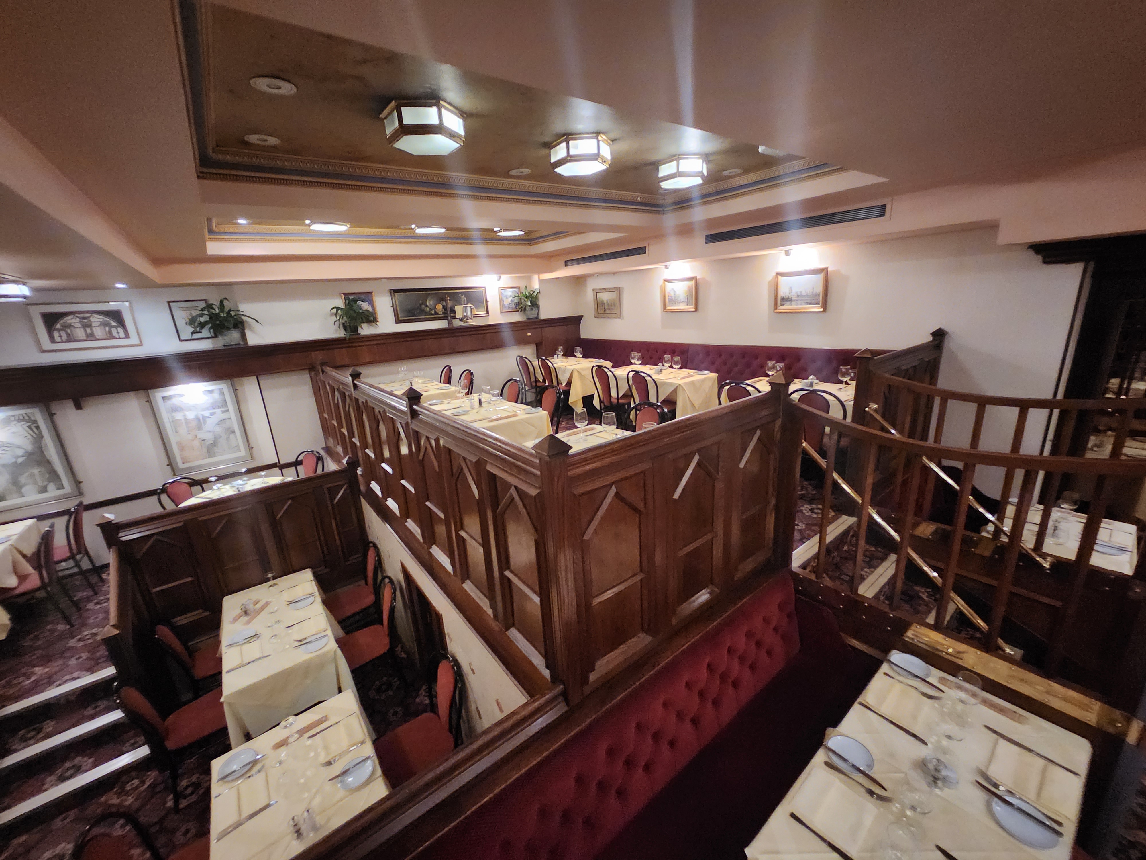 Semi- private hire - 353gf5n5vp0.jpg