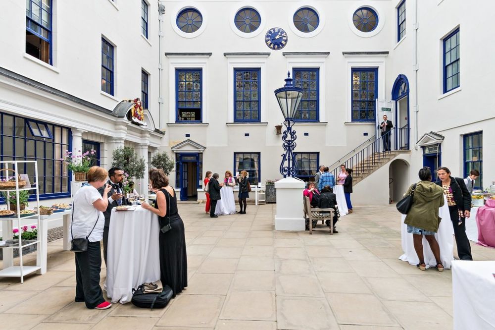 Stylish outdoor event space at Apothecaries’ Hall, ideal for receptions and networking.