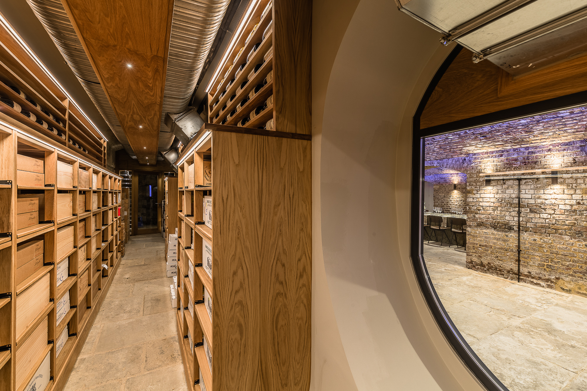 London Bridge Arches - pcuhmohxy4d.jpg