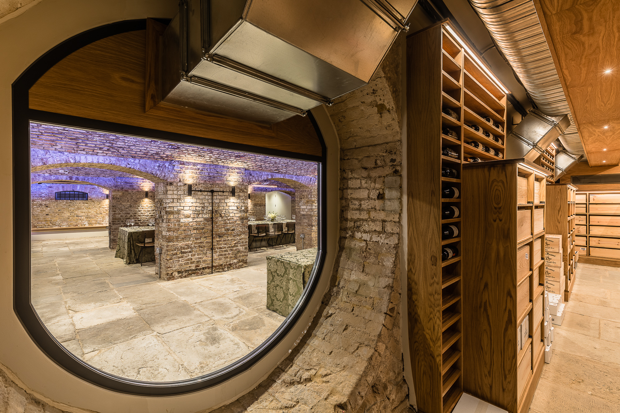 London Bridge Arches - zhlgkbpswh0.jpg