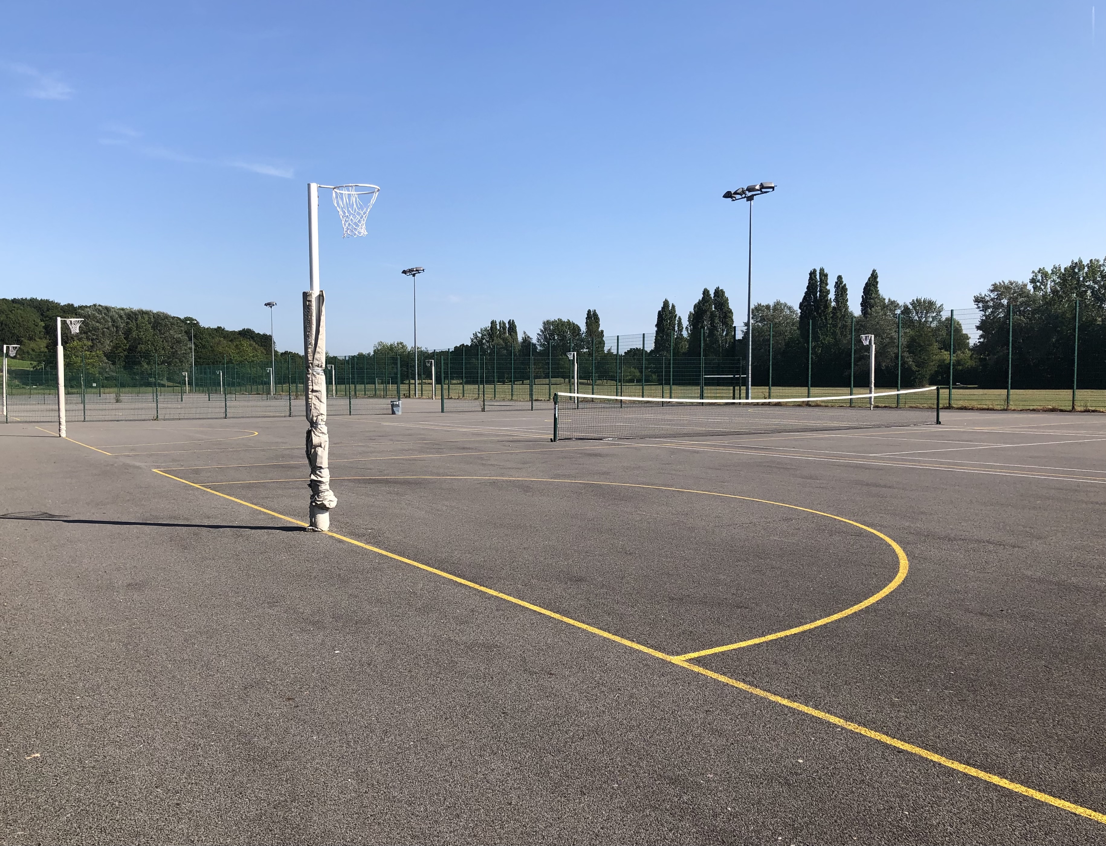 Outdoor sports facility in Basildon with basketball and volleyball courts for events.