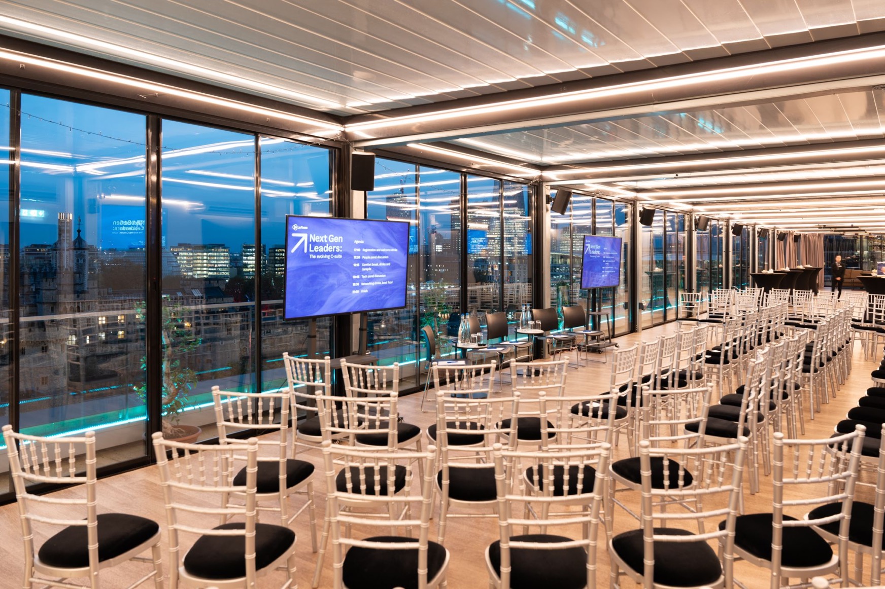 The Skyline London - gsgvxj2eyo5.jpg