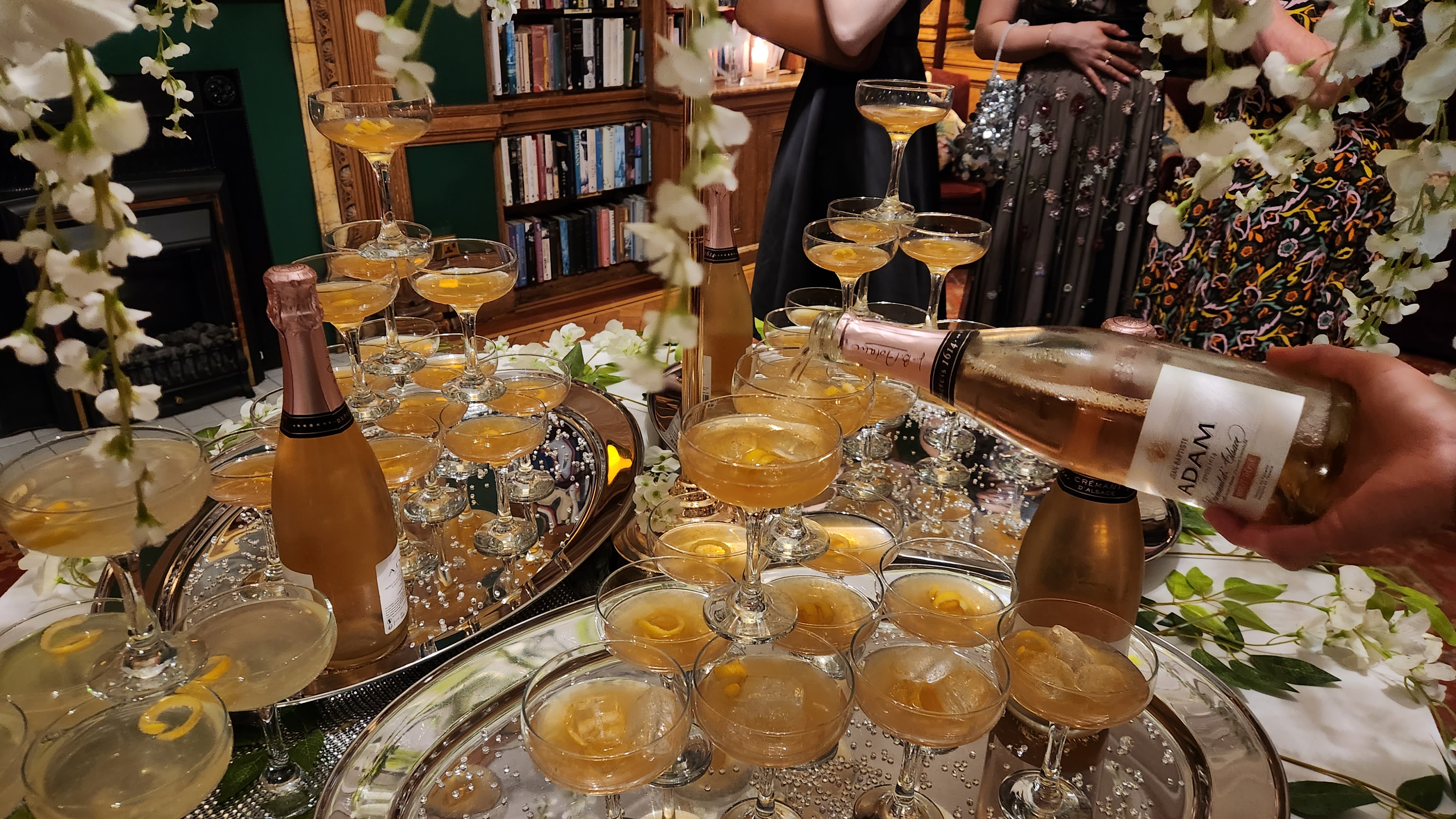 The Library - 48497080-9c26-48c5-a60f-71d5ee899bb7.jpg