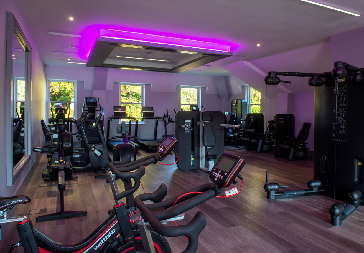 Modern fitness studio in Badgemore Park for wellness retreats and team-building events.