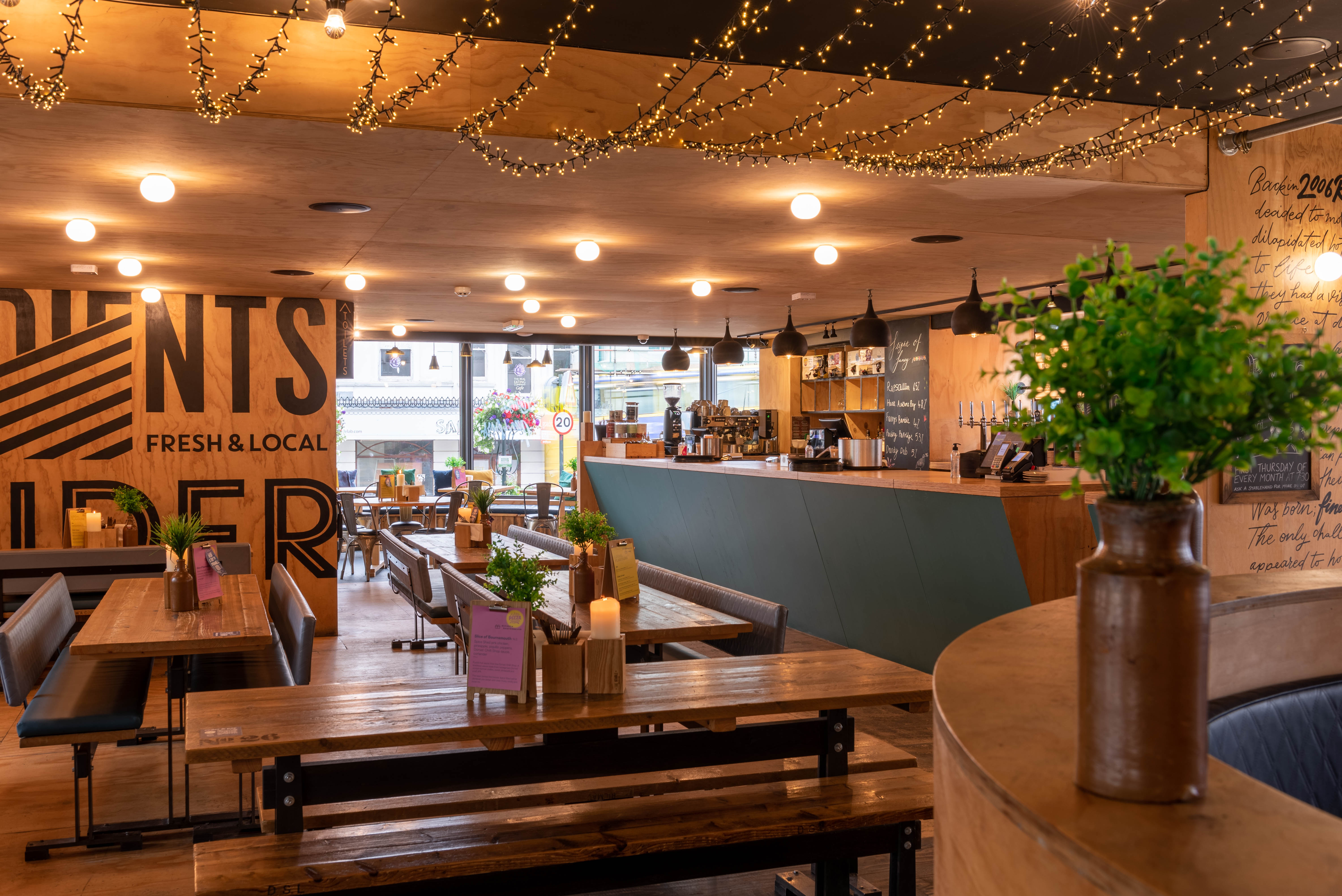 Full Venue Hire - yzbth0o1usq.jpg