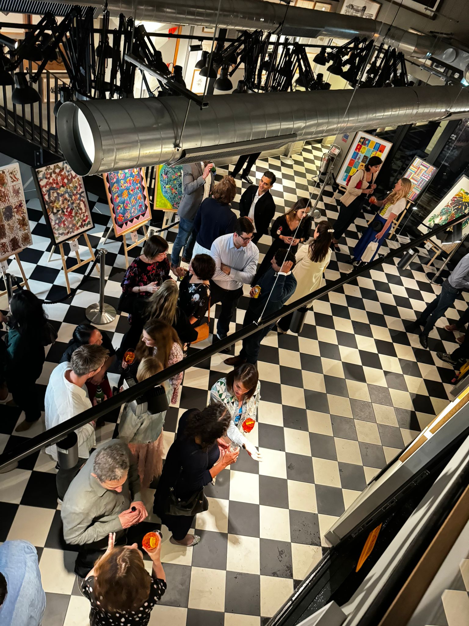 The Dining Room & Courtyard - vc1svor1cmr.jpeg