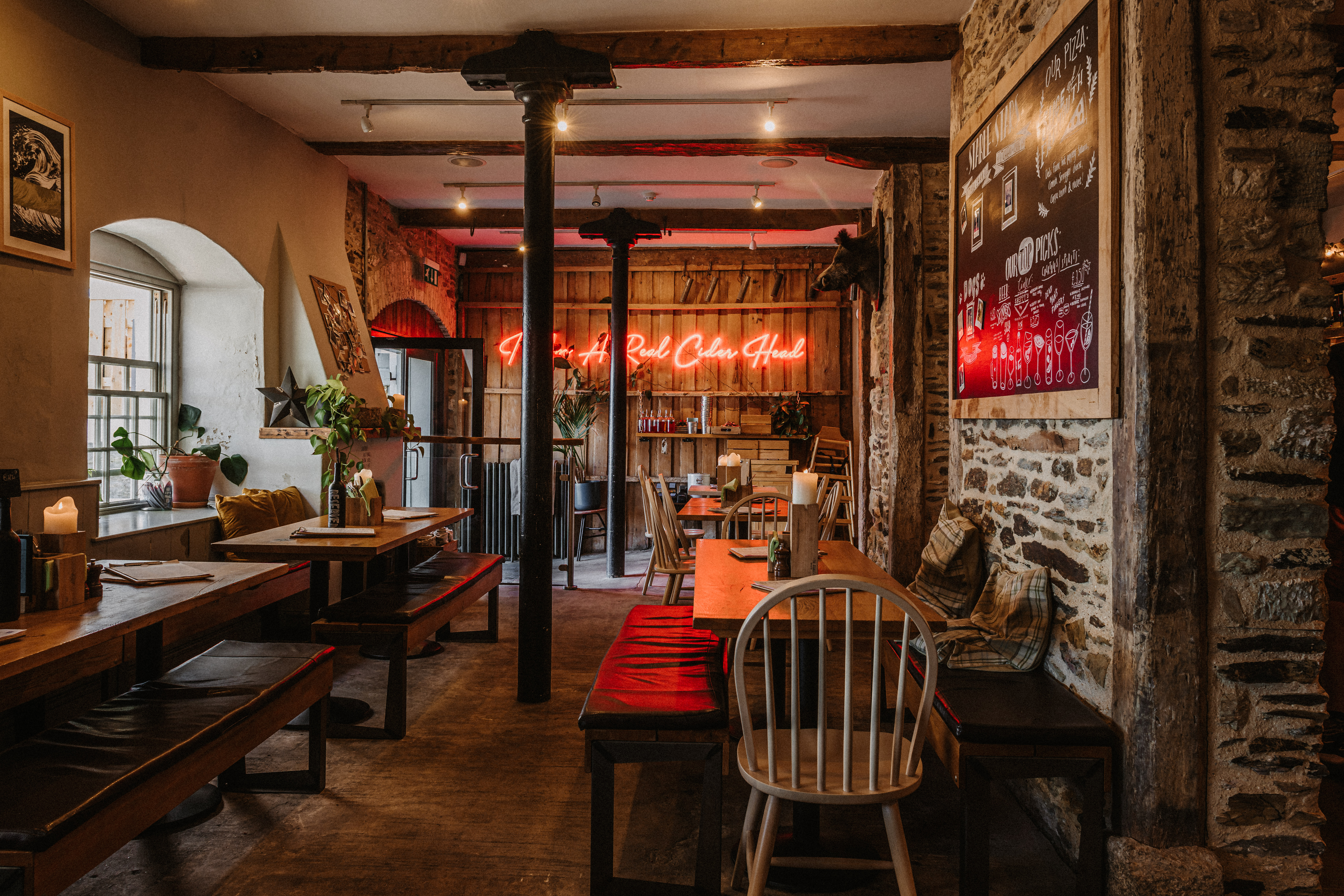 Full Venue Hire - k3gewt1q435.jpg