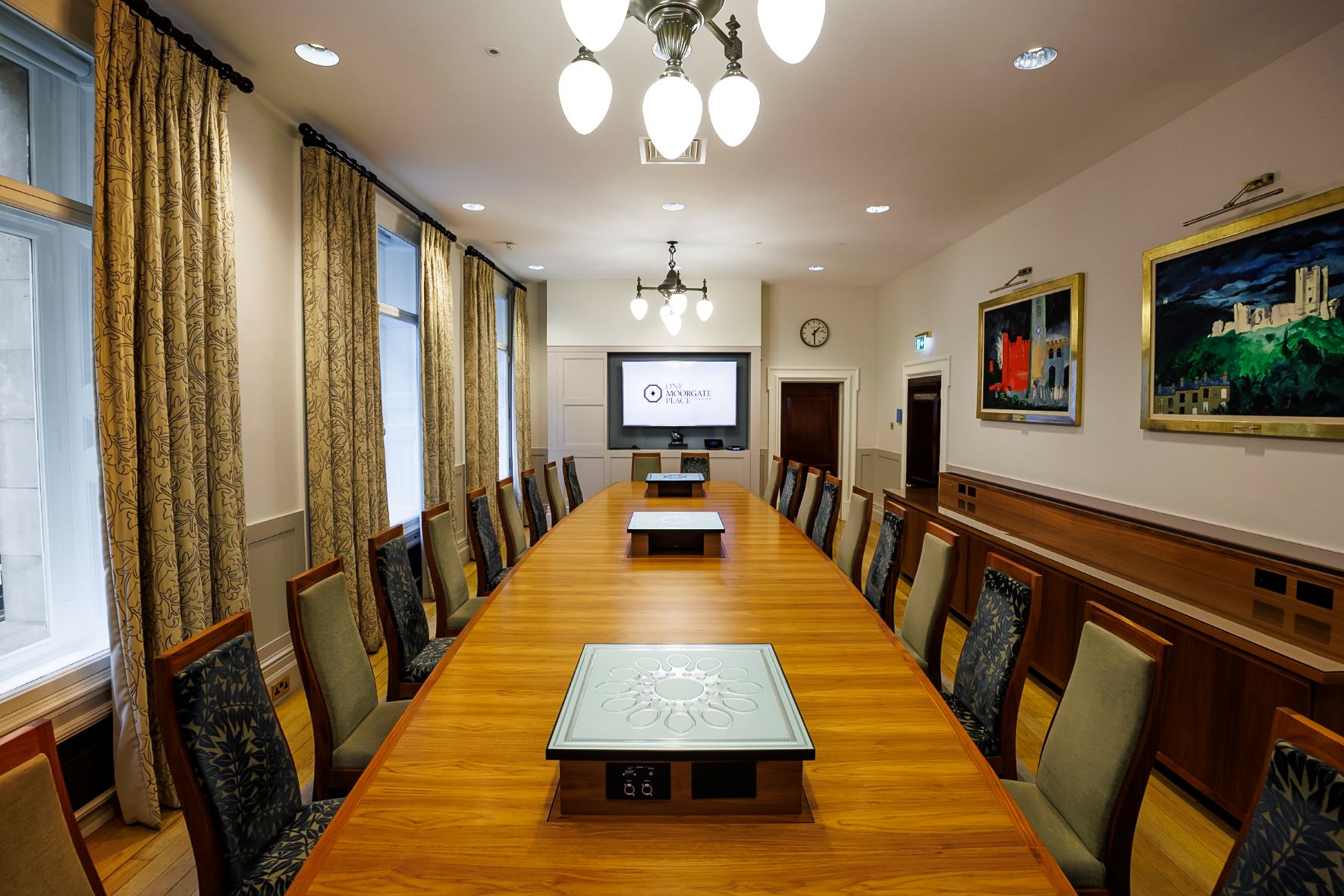 Boardroom - 5zjnotvrkew.jpg