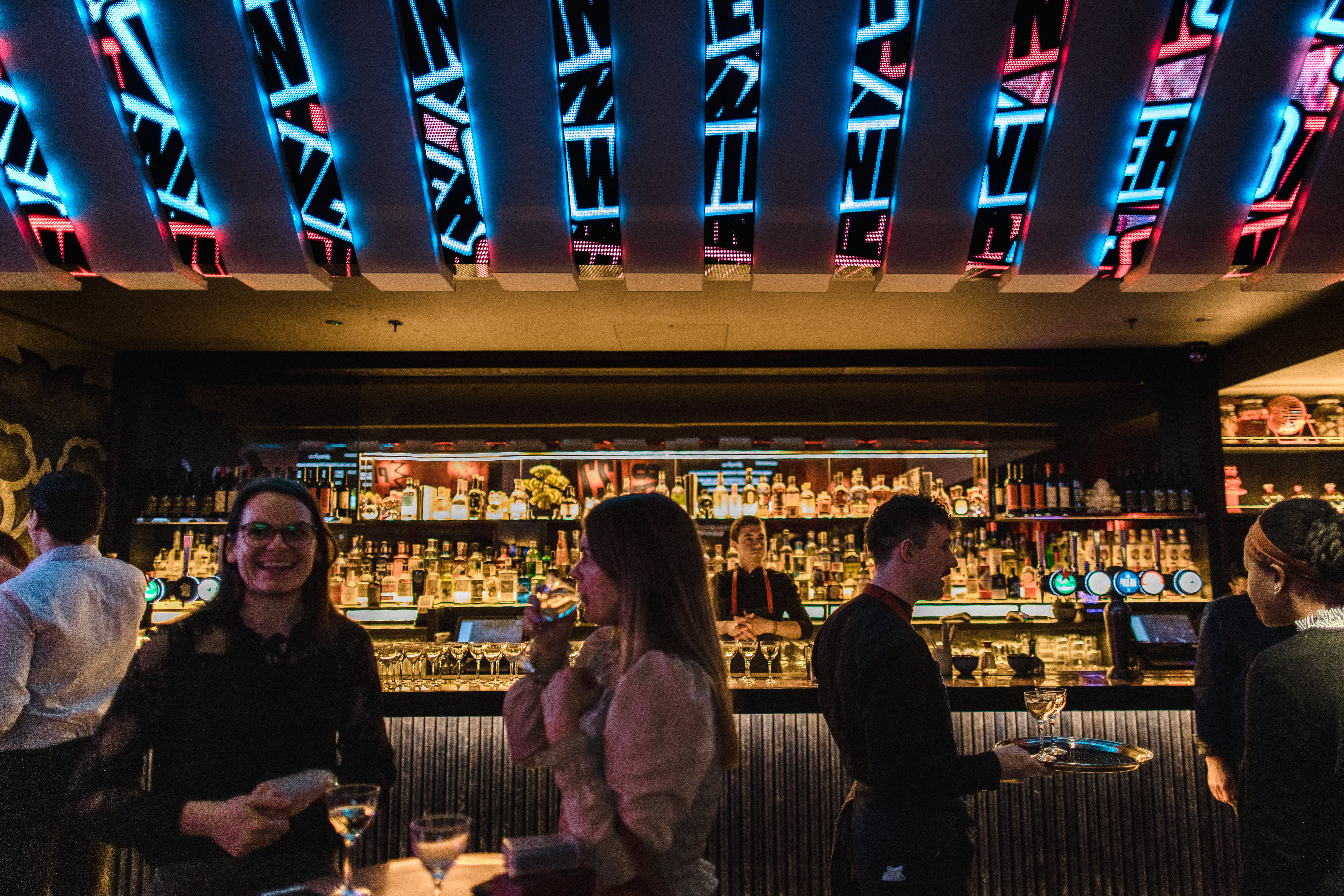 Vibrant Lucky Cat Bar in Hijingo, ideal for networking events and cocktail receptions.