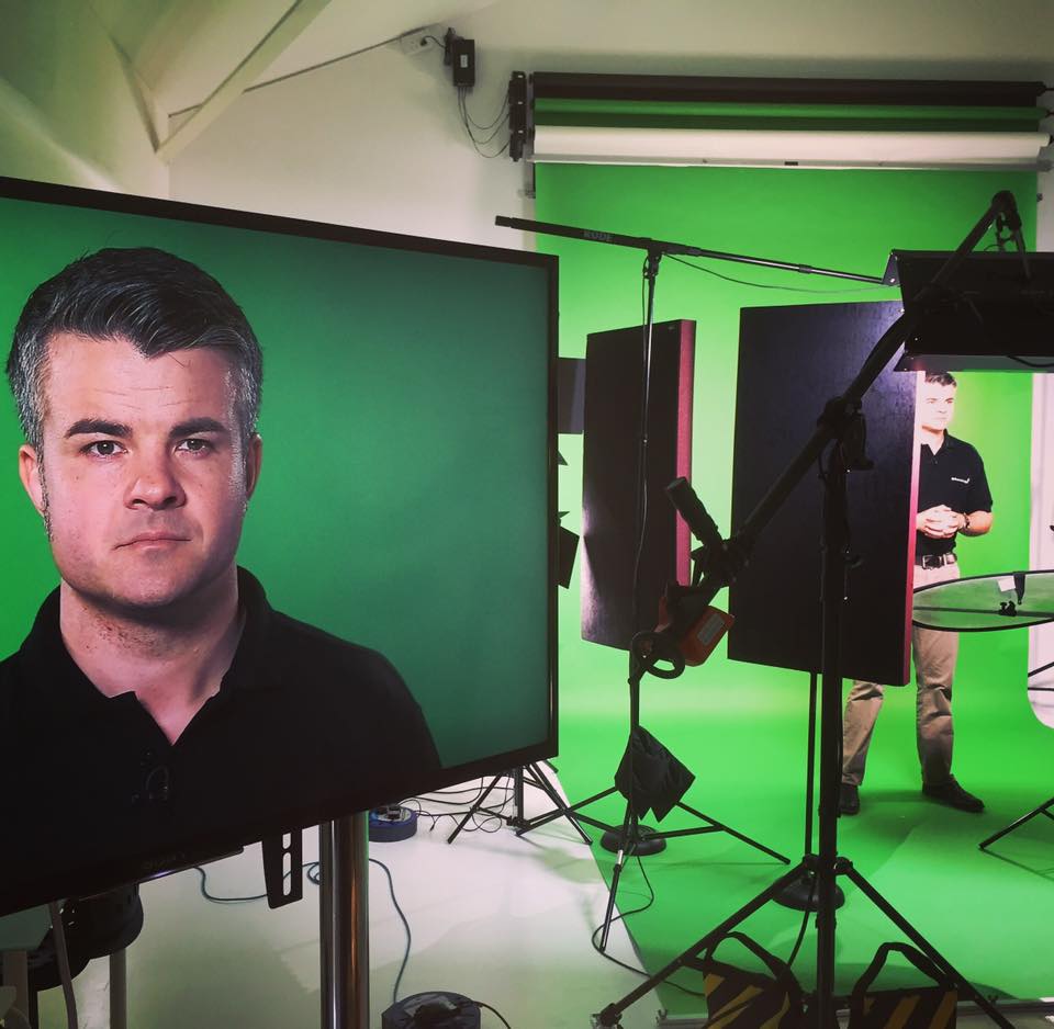 West London Studio - nx3sycqsytn.jpg