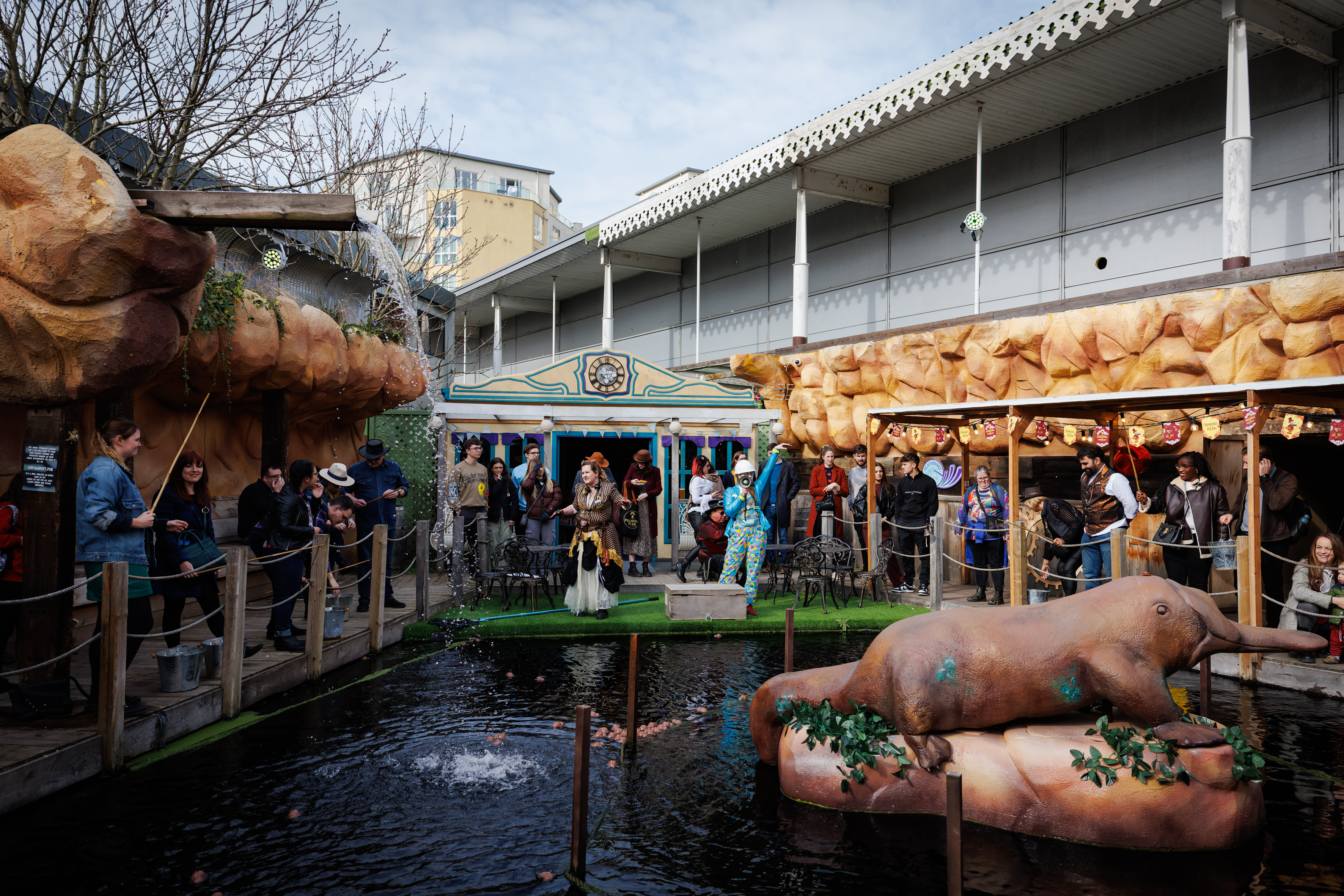 Phantom Peak - jc1f4zuvo1h.jpg