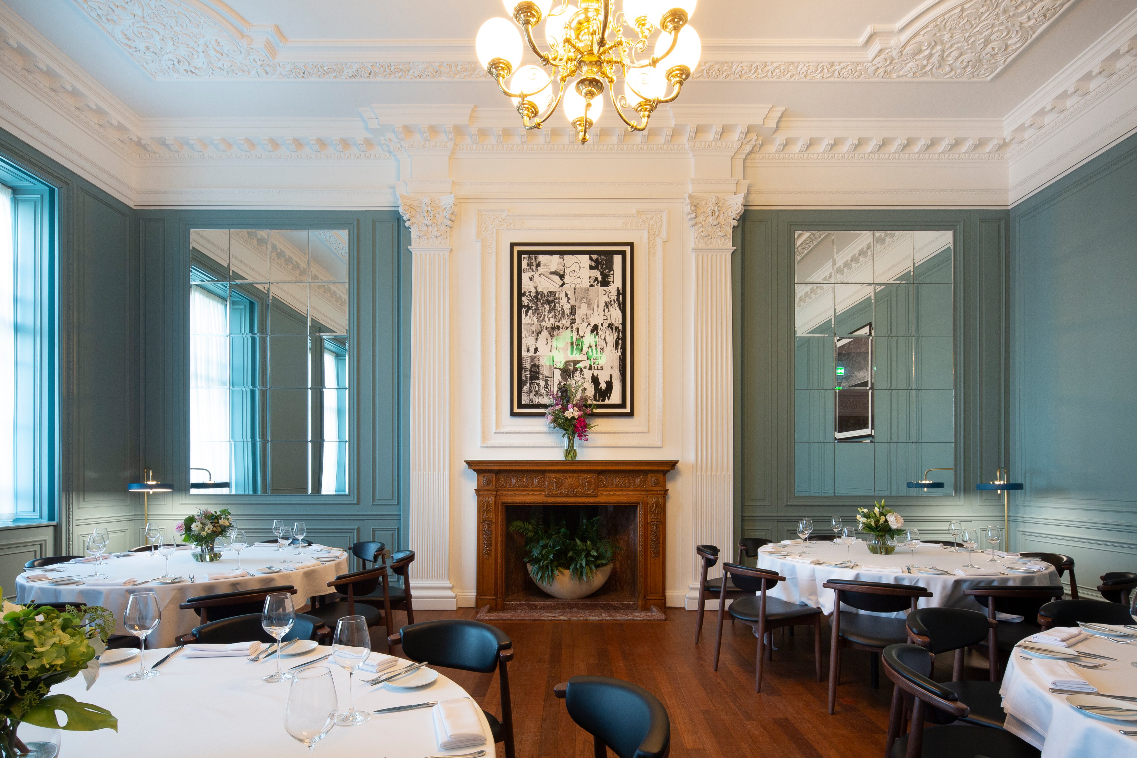 Elegant dining space in Cheval The Edinburgh Grand for corporate events and gatherings.