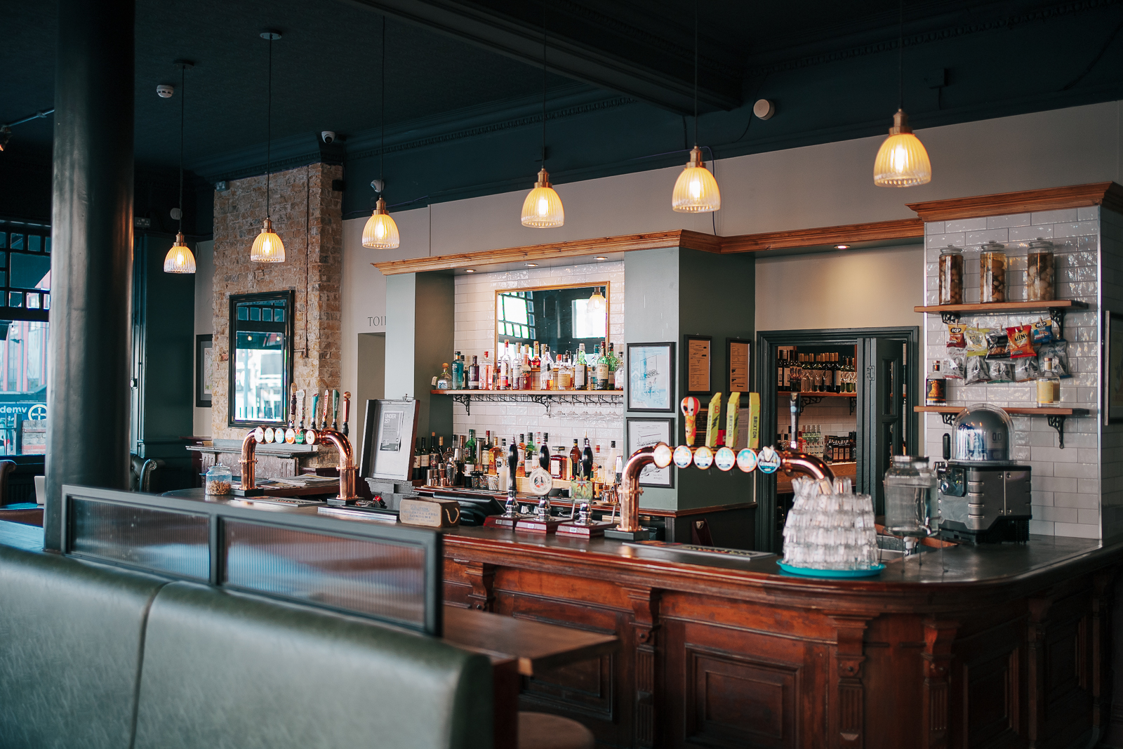 Three Compasses Pub  - q3bverxi4gl.jpg