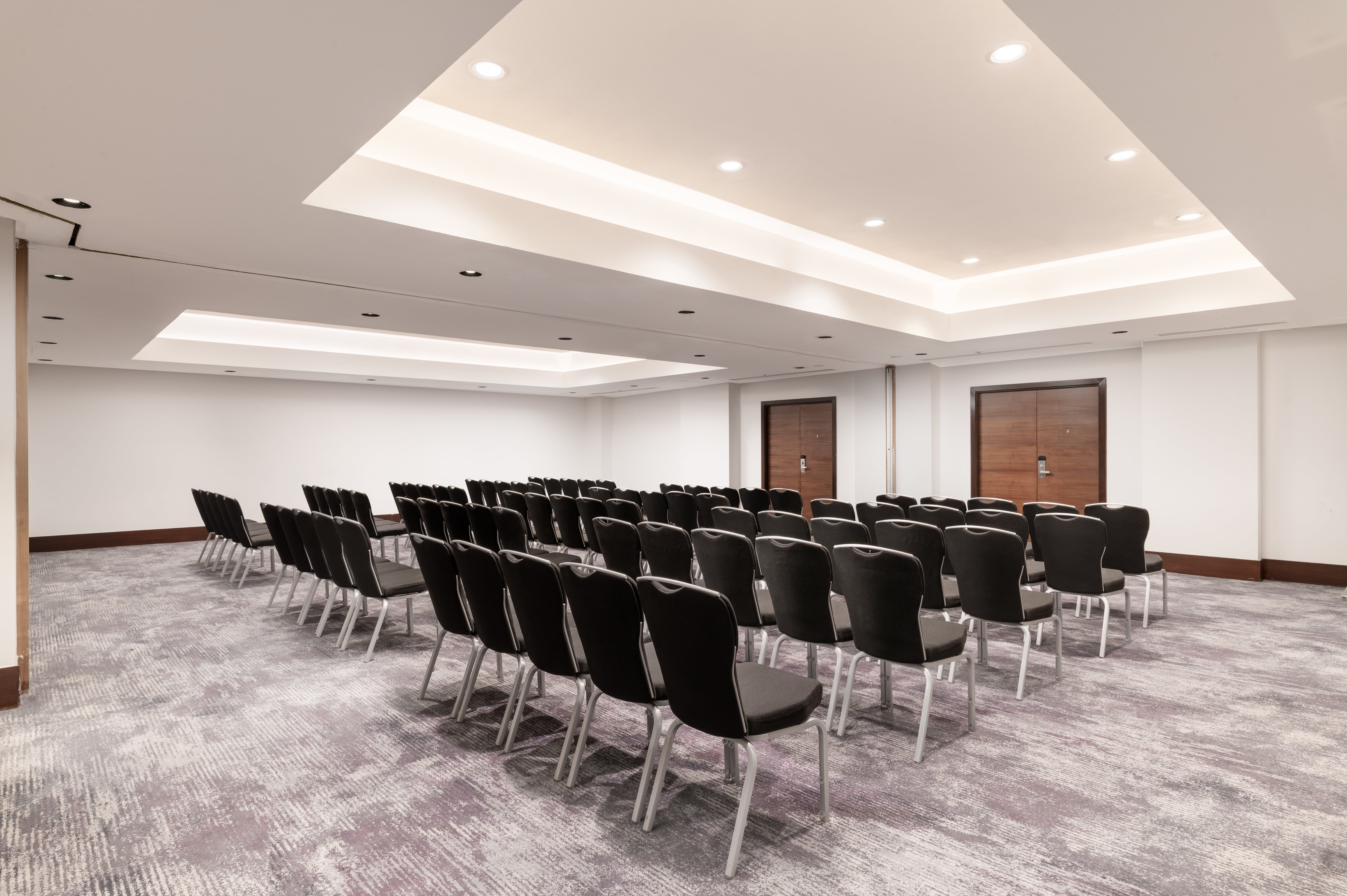 Mezzanine Meeting Room at Hilton London Metropole, ideal for corporate events and workshops.