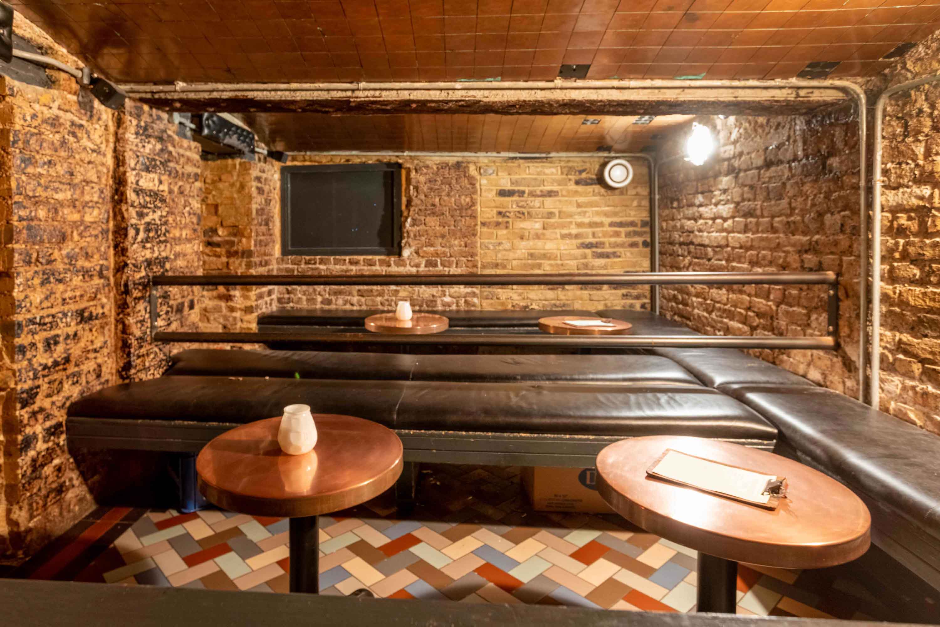 Down the Well - zxnldfyfbd5.jpg