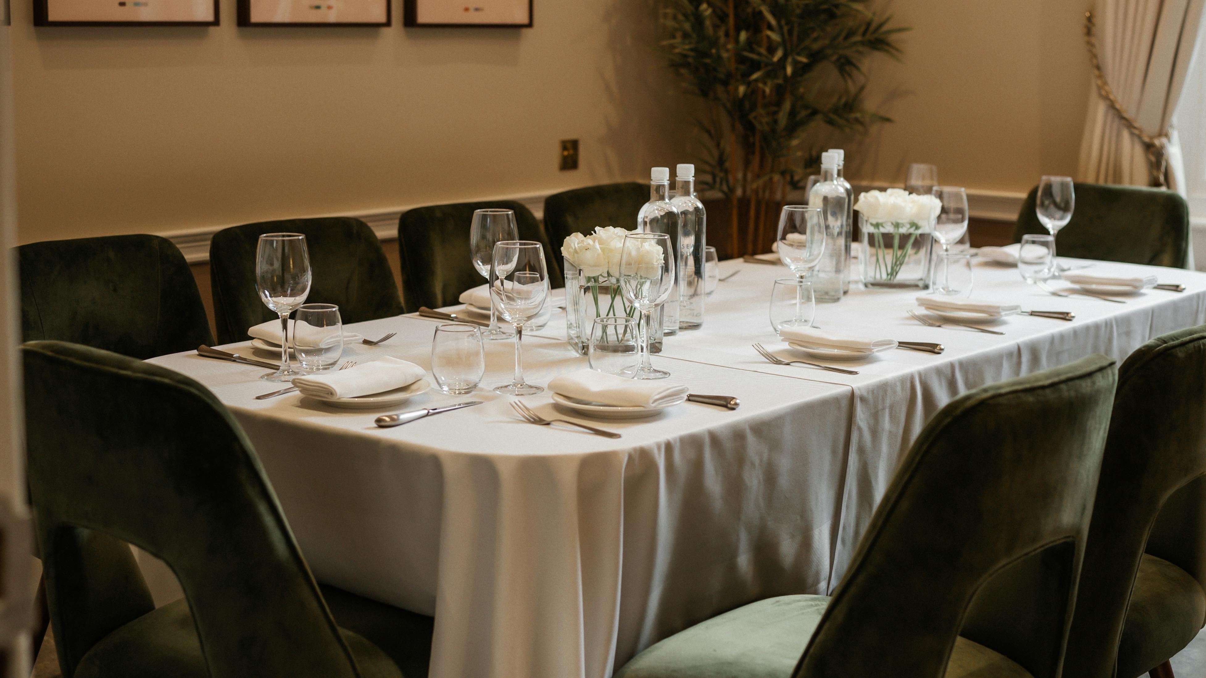 Dining | Roseate House London ...