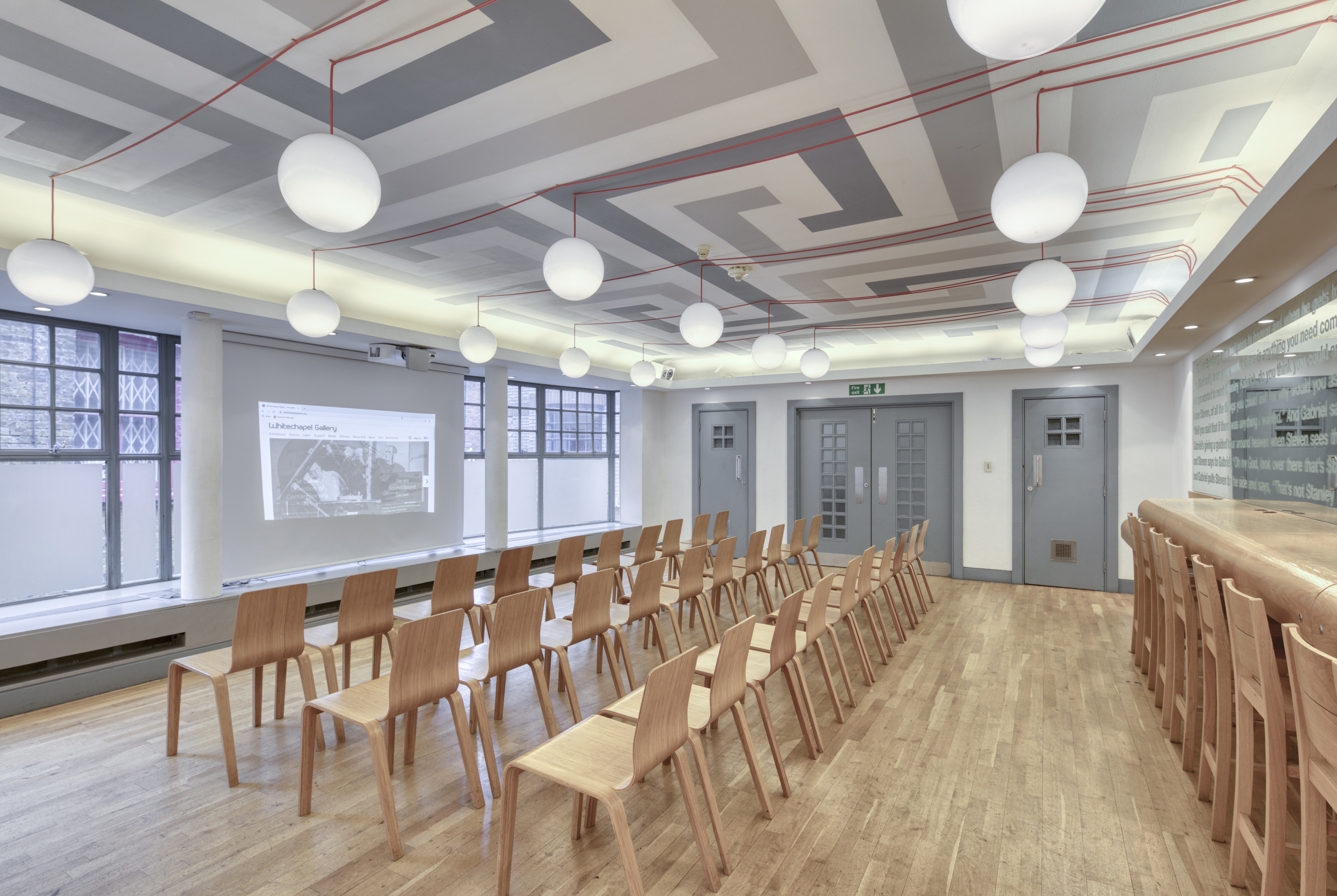 Gallery 3 - 4jzbigyndov.jpg