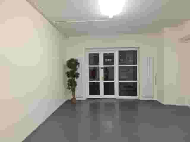 Large Gallery Room