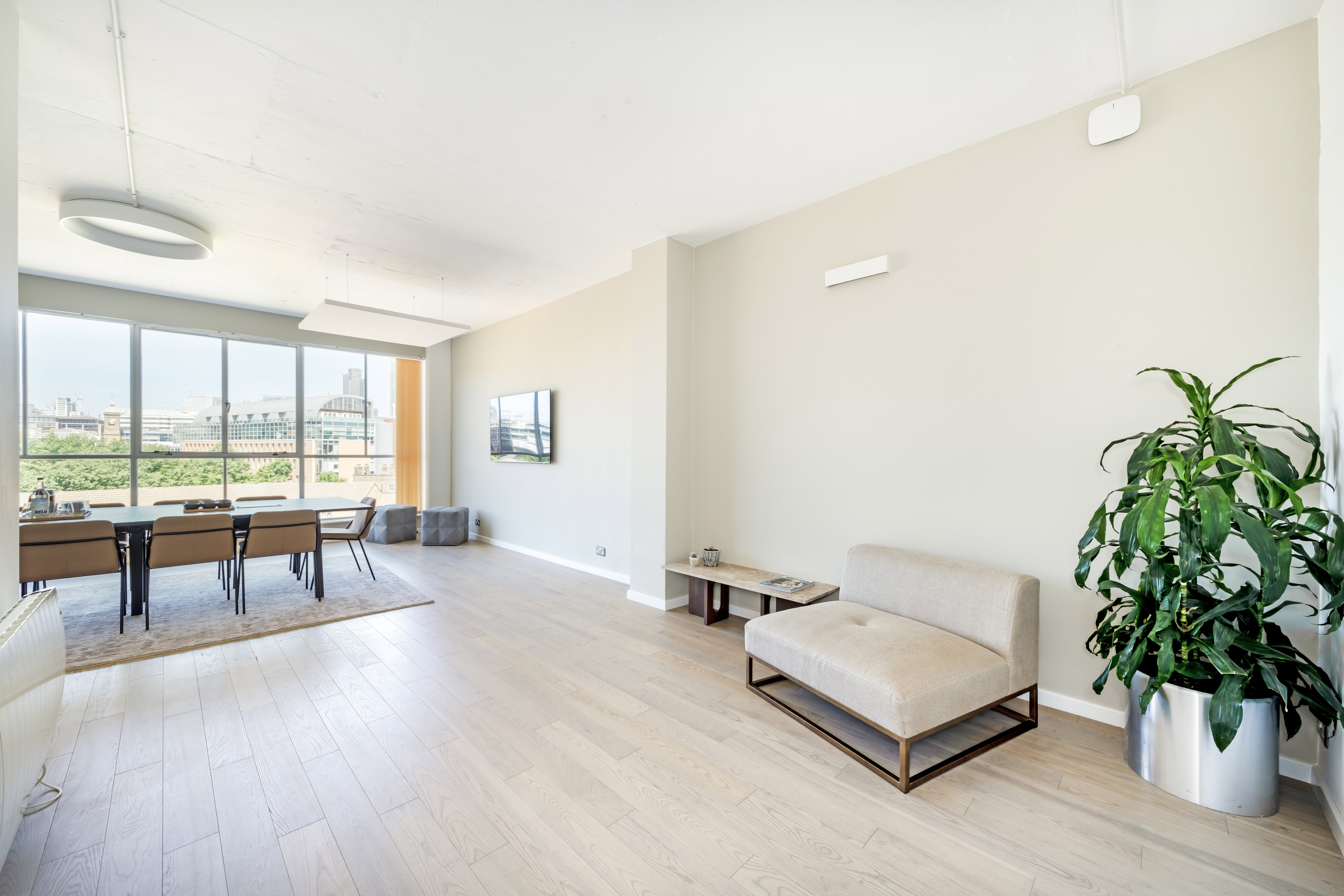 Menier Meeting Room with natural light, ideal for collaborative meetings and events.