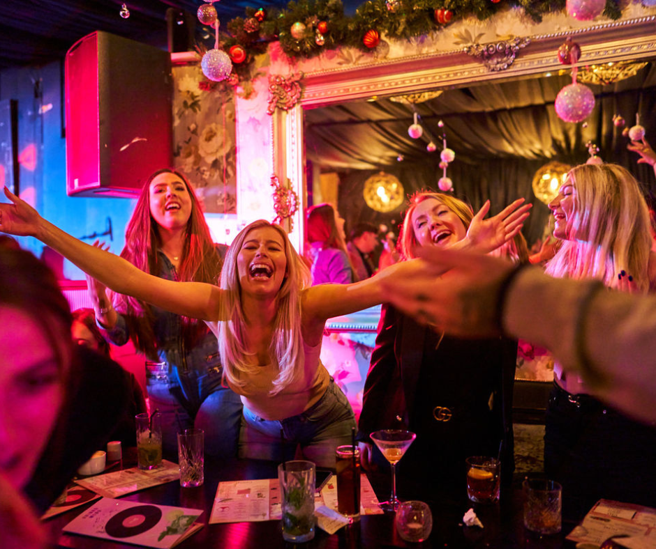 Exclusive Venue Hire - a325dxqfnzm.png