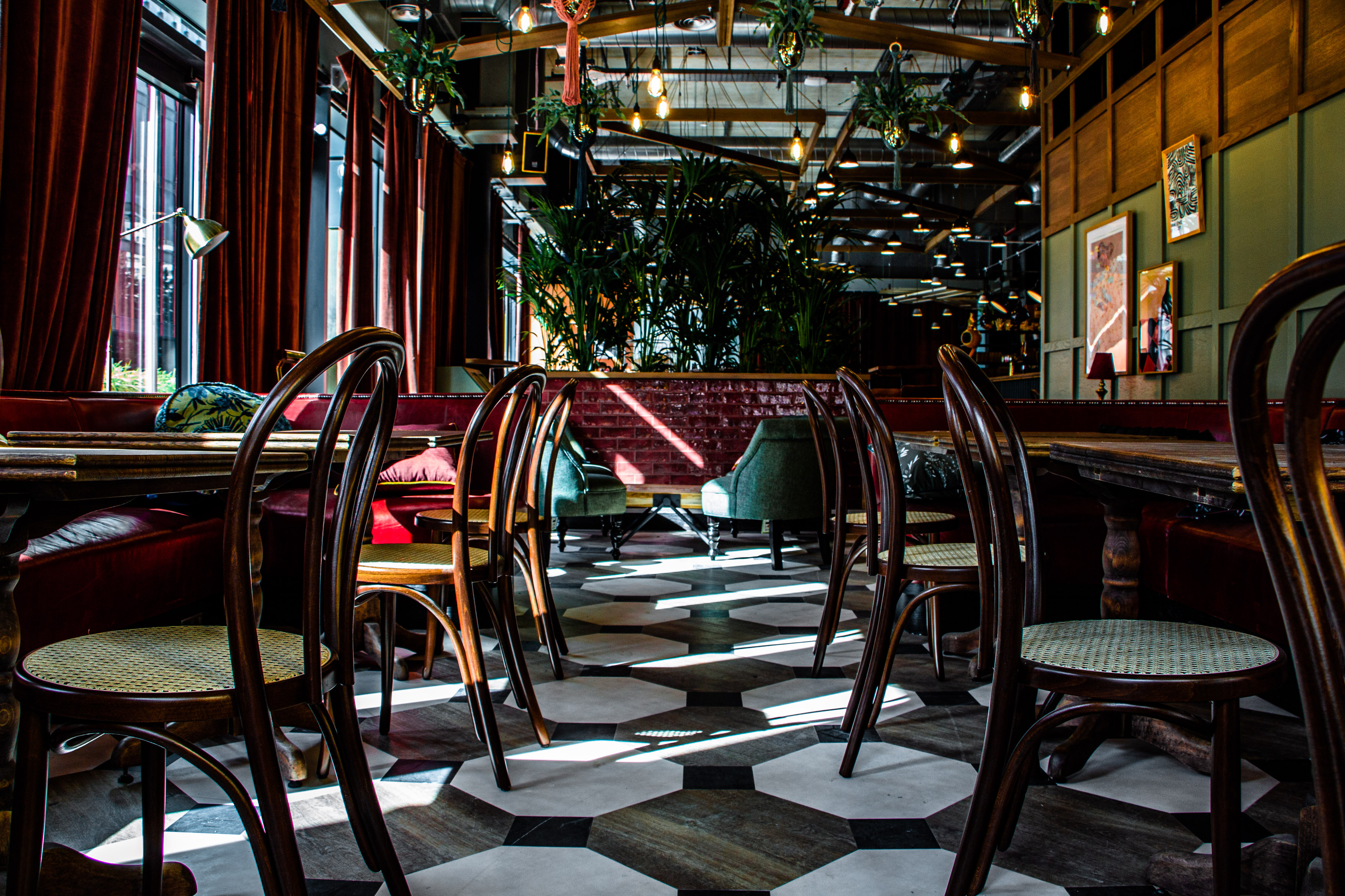 Outpost Entire Venue - eutcsmuwrno.jpeg