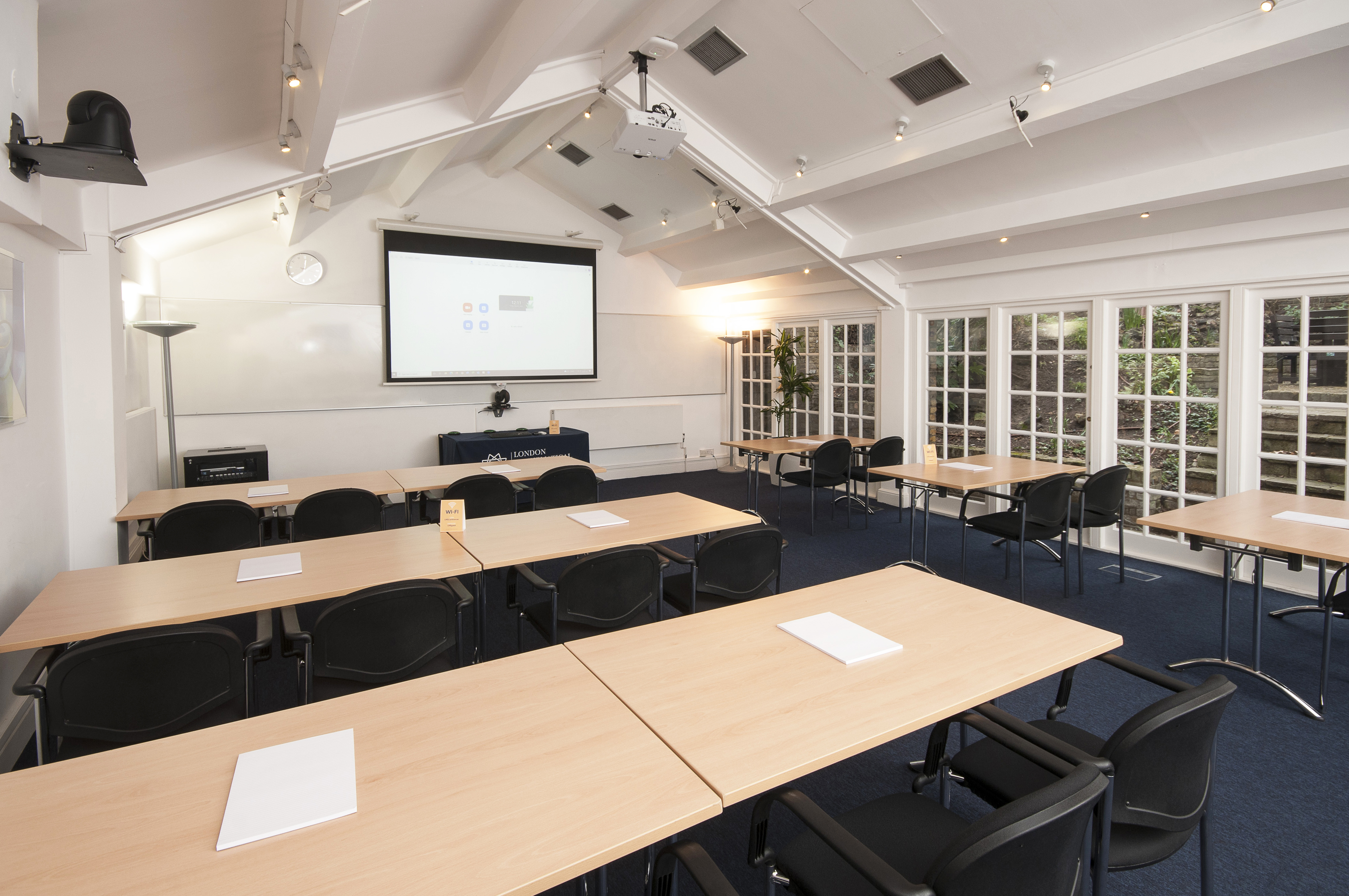 Hardy Room in De Morgan House: bright meeting space for workshops and presentations.