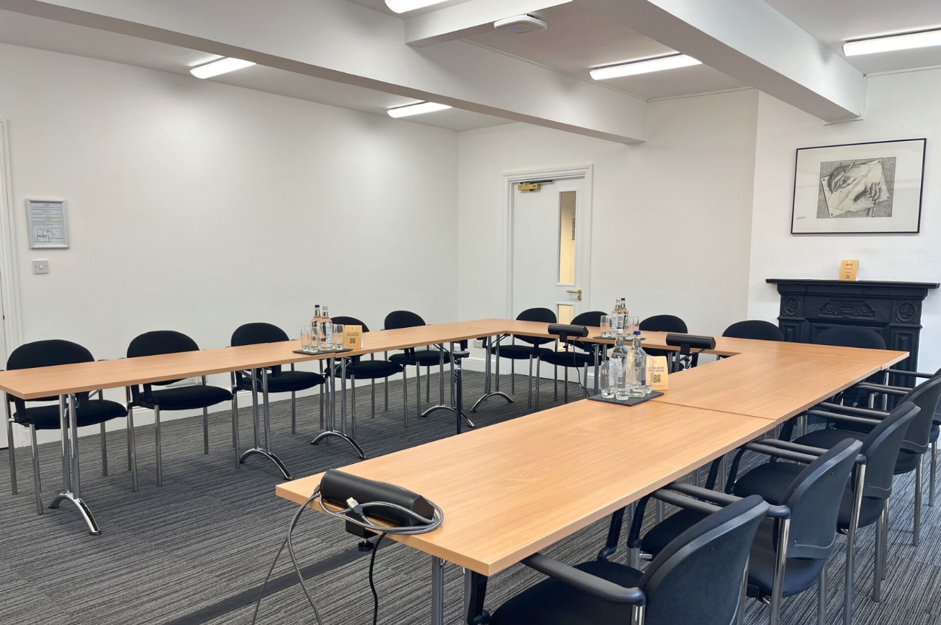 Cayley Room - 54e7d841-3567-4b75-8342-03bc9d64b1b9.png