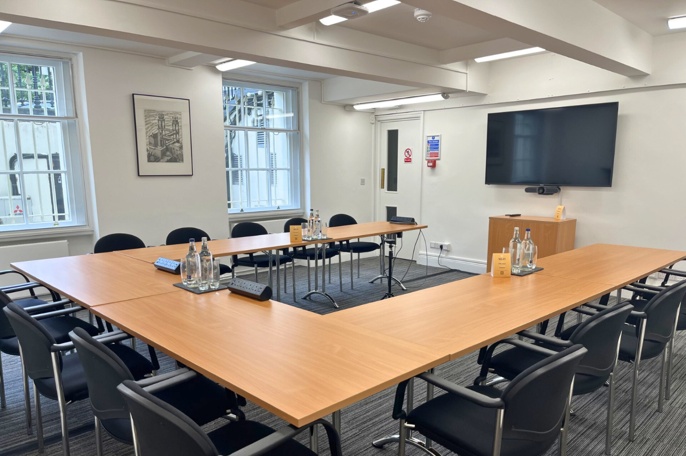 Cayley Room - f6036e6b-c9e1-46fc-8724-46b3b65ad235.png