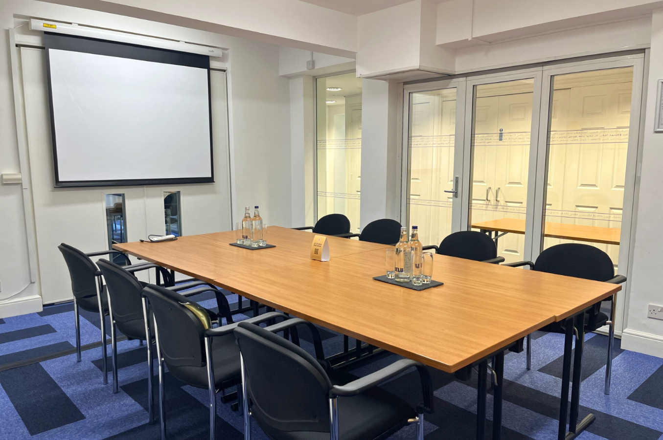 Sylvester Room - 7109e8ff-9f16-4ac2-8f30-05f60e8d32d7.png