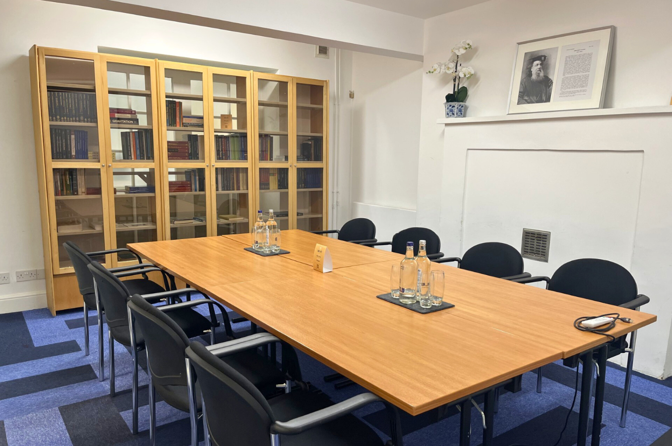 Sylvester Room - f37f9faf-46b2-432b-ab2e-9d4093004b24.png