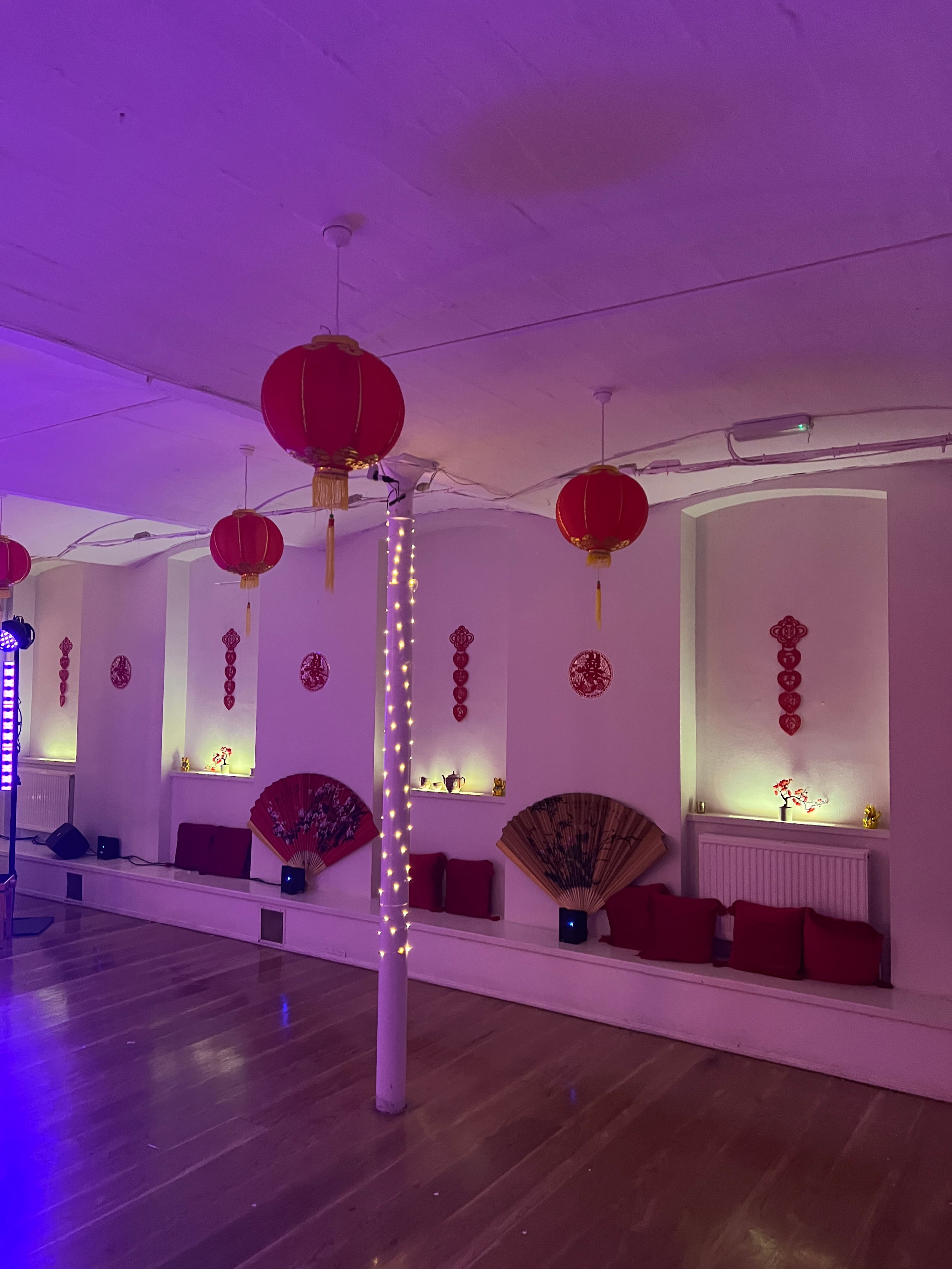 Lower Hall - icqoyukax53.JPG