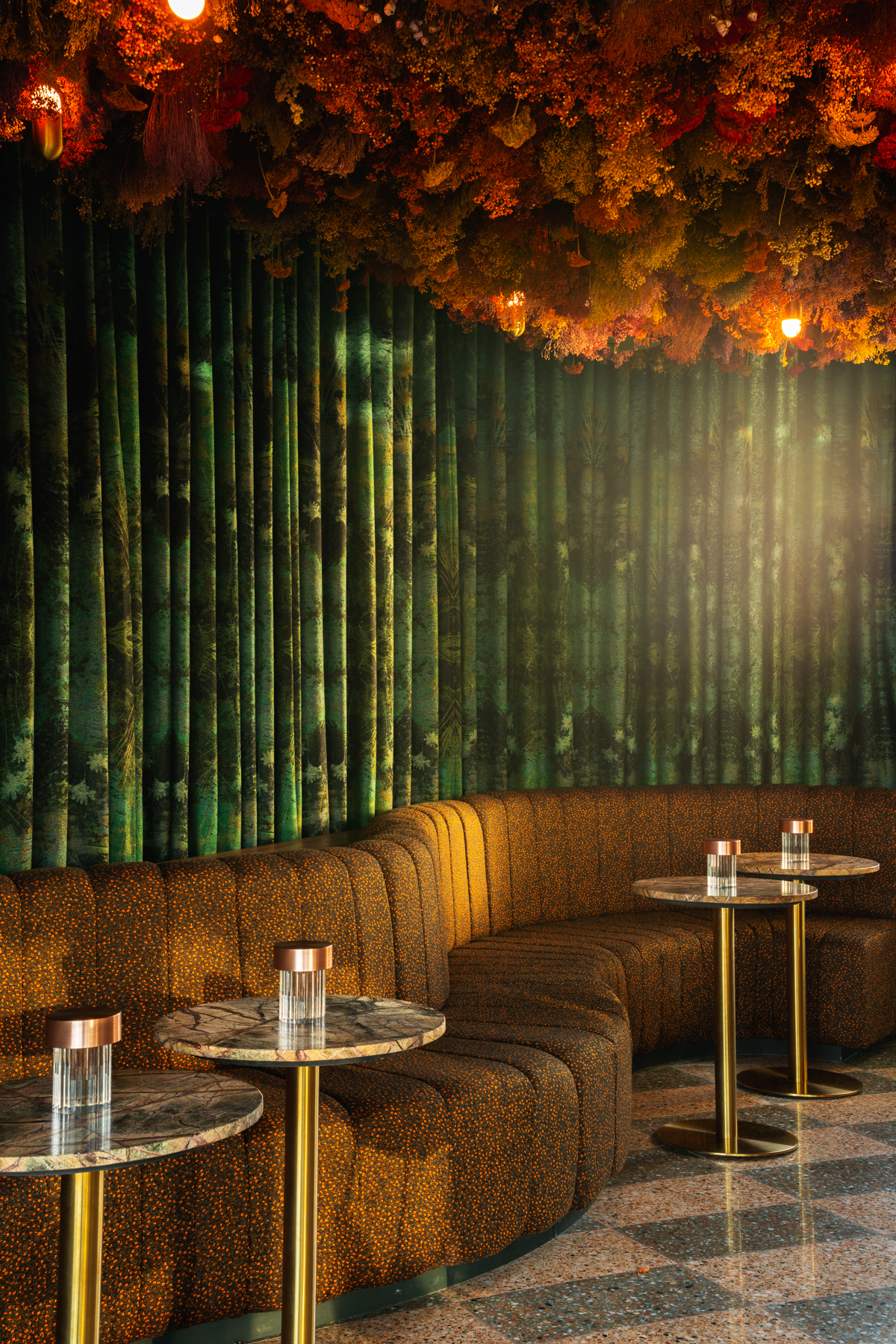 Intimate seating area in Florattica, perfect for networking events and small gatherings.