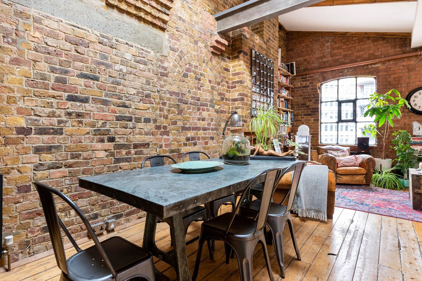 Whole space - s5wexlyc3wy.jpeg