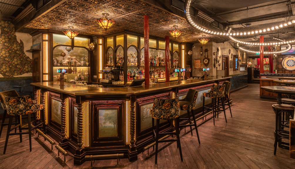 Elegant bar venue in Flight Club Islington, perfect for networking events and cocktail receptions.