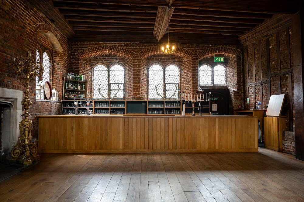 The Old Palace - r5icfcpndcn.jpg